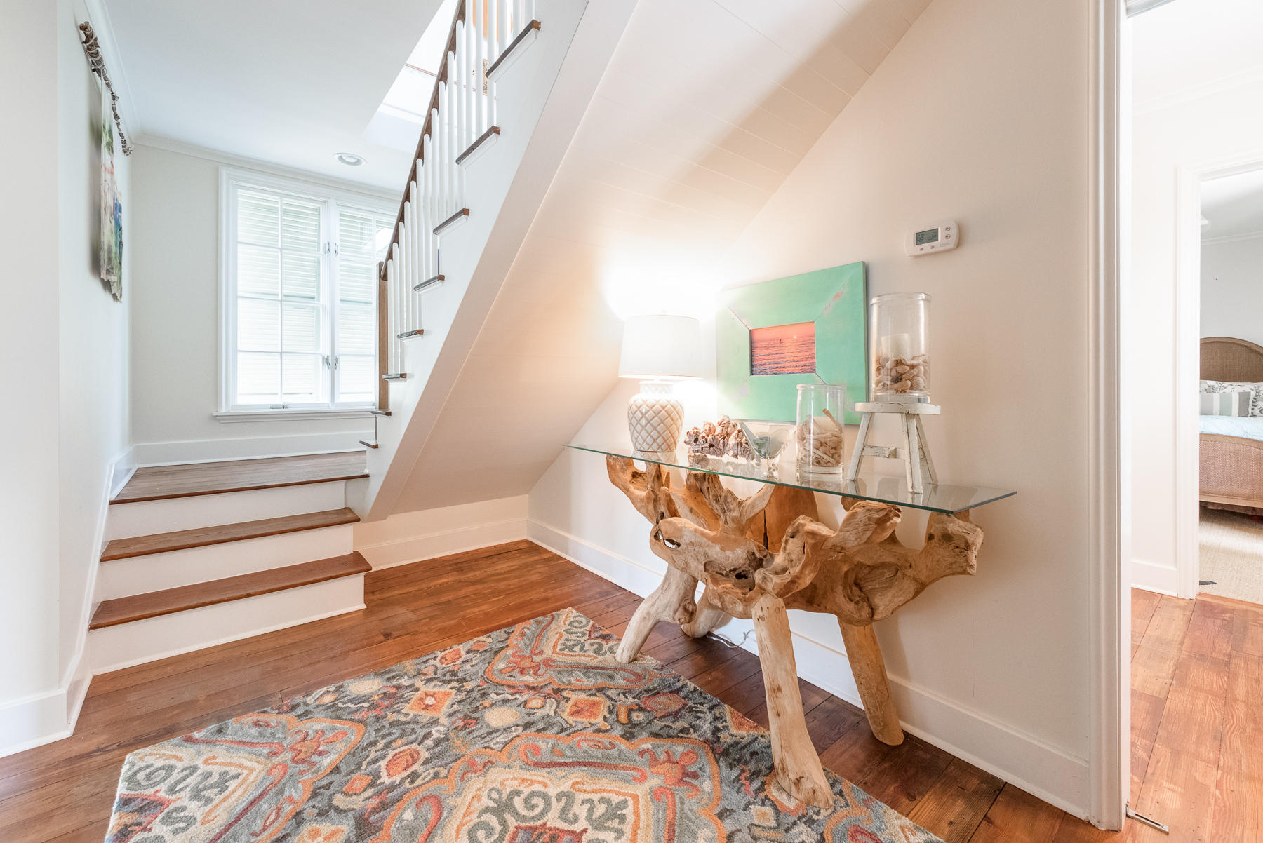 RETREAT THE - Residential