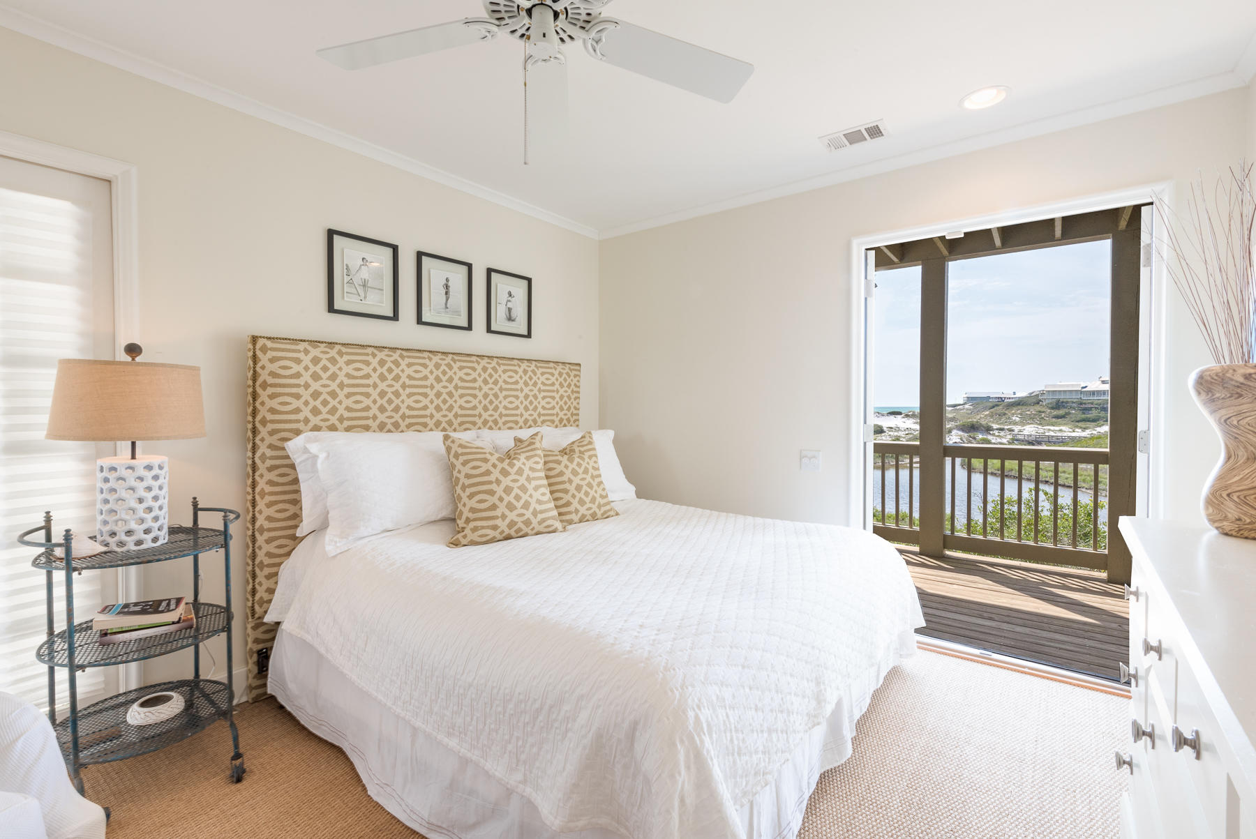 RETREAT THE - Residential