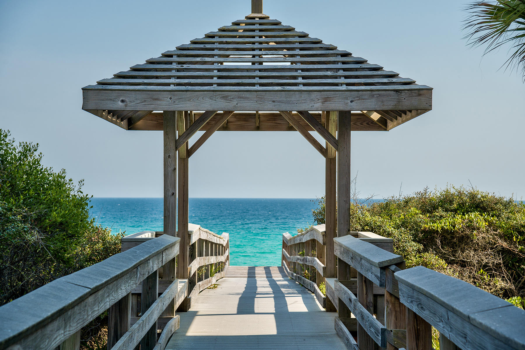 RETREAT THE - Residential