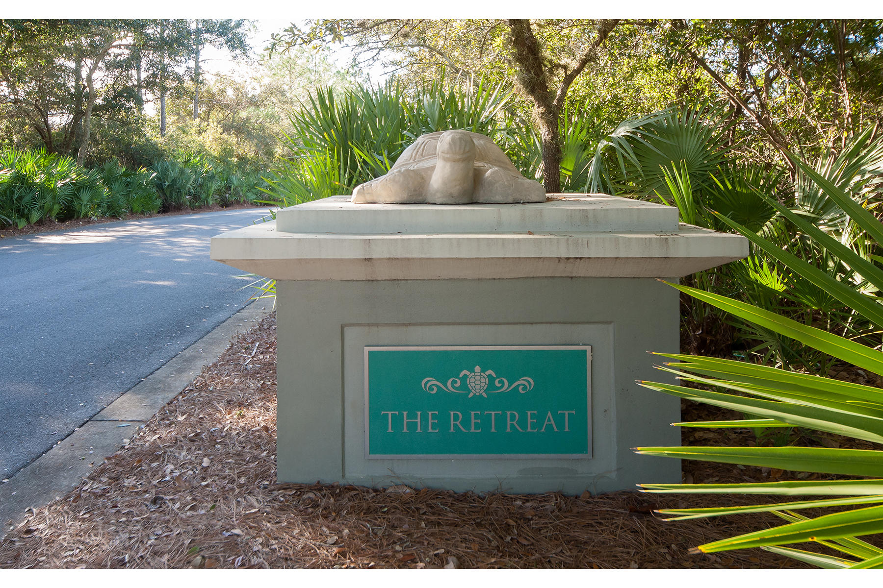 RETREAT THE - Residential