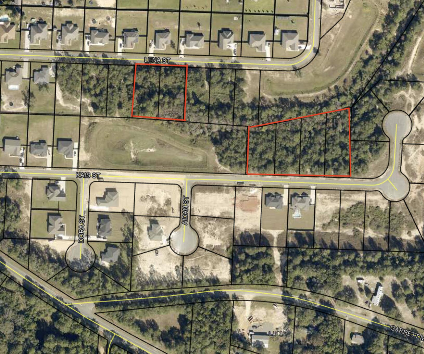 Developers Welcome!! 6 lots in the beautiful Mossy Oak Plantation. 2 on Lena St and 4 on Kais st. 
Located in the heart of Baker and seconds from Hwy 4 giving easy access to Hwy 90, a planned new bypass I-10 connector at Old Bethel Rd (under construction) will make it a short drive  to I-10 for Pensacola to Tallahassee giving various options of your favorite  restaurants, beaches, entertainment, , and the Upcoming Crestview Commons shopping center!