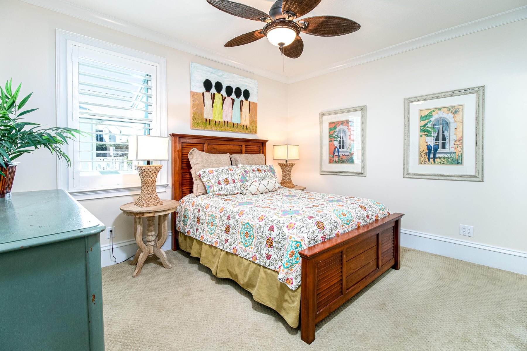 SUNRISE BEACH - Residential
