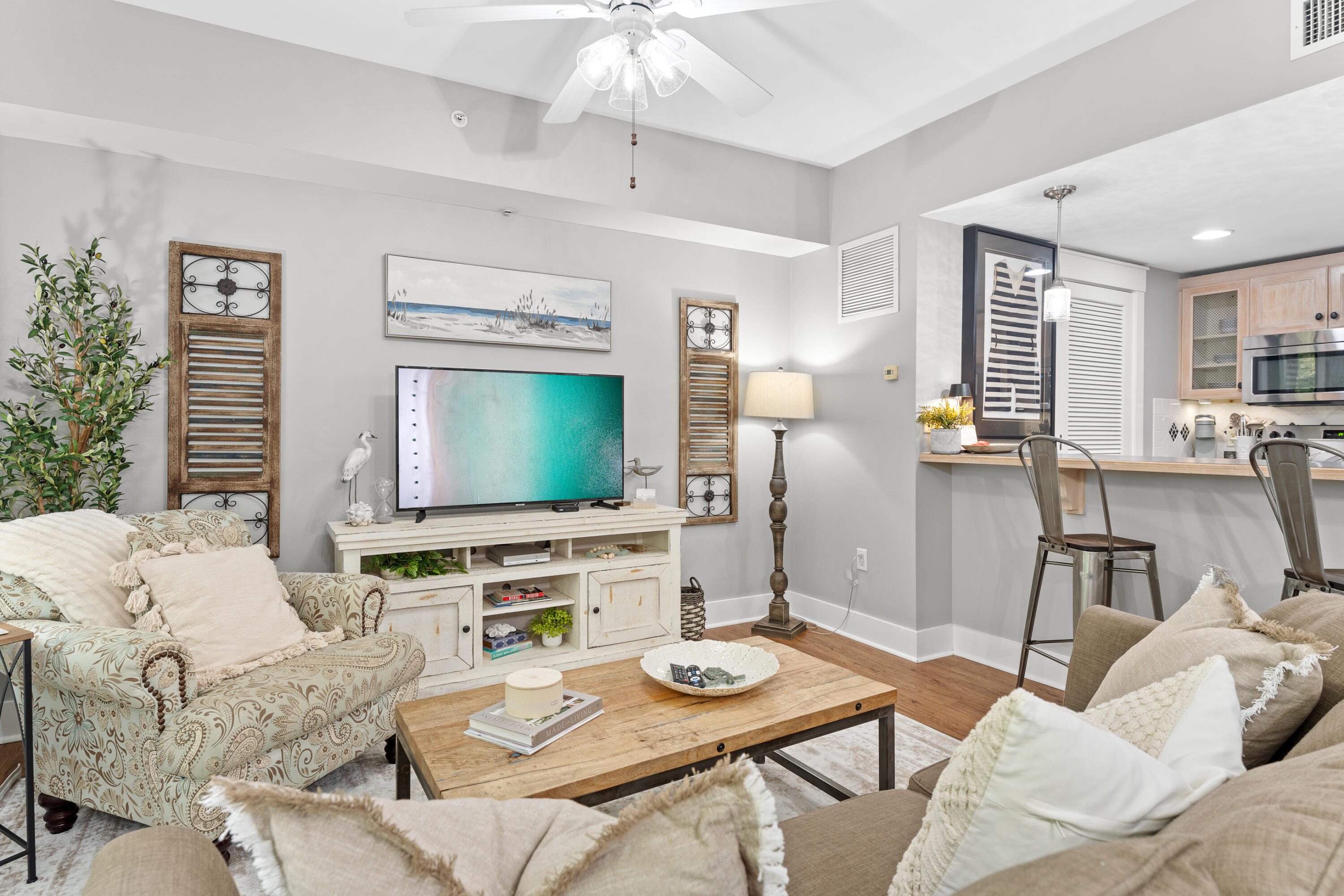 PILOT HOUSE - Residential
