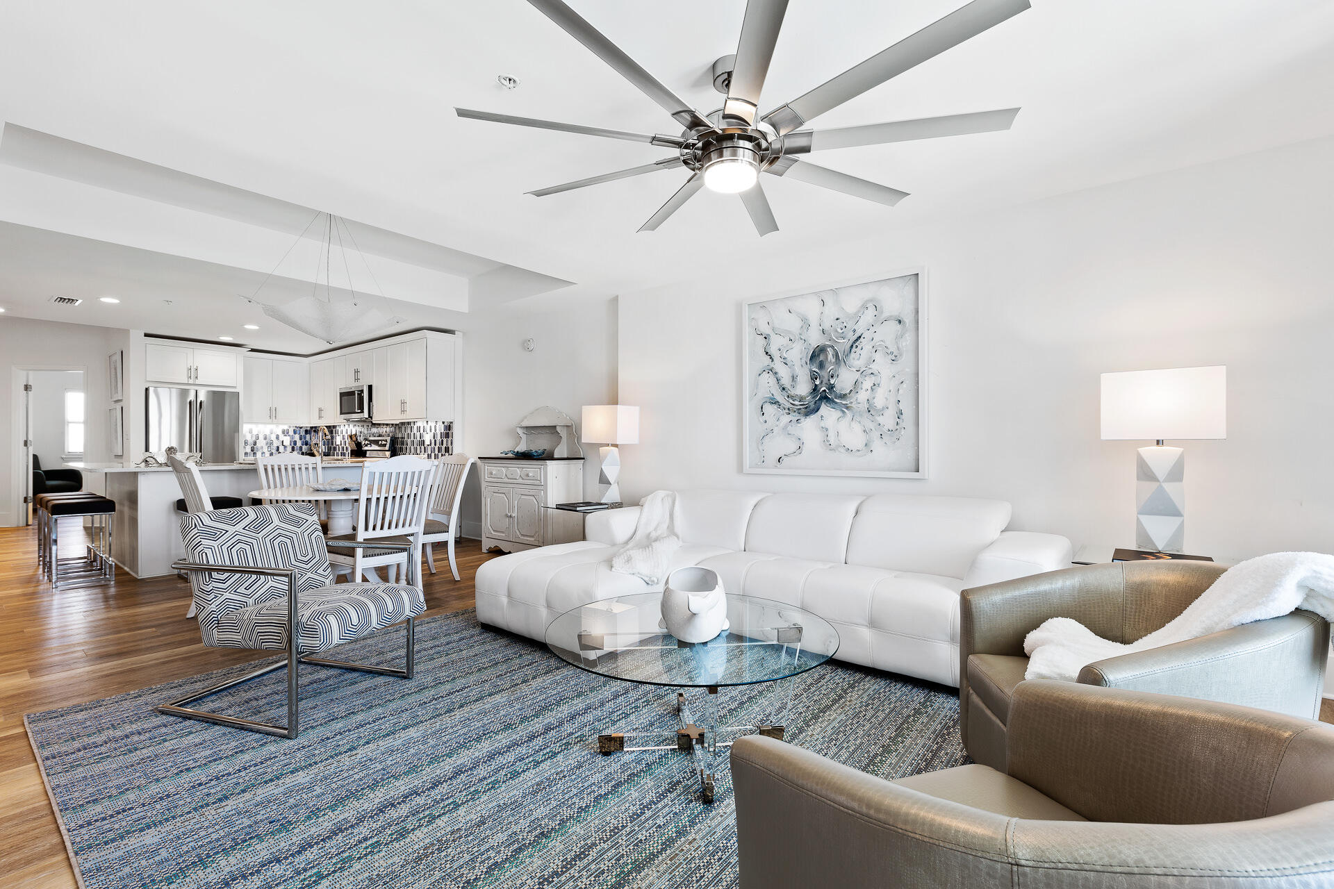 Summerchase Condo

Inn at Crystal Beach - Residential
