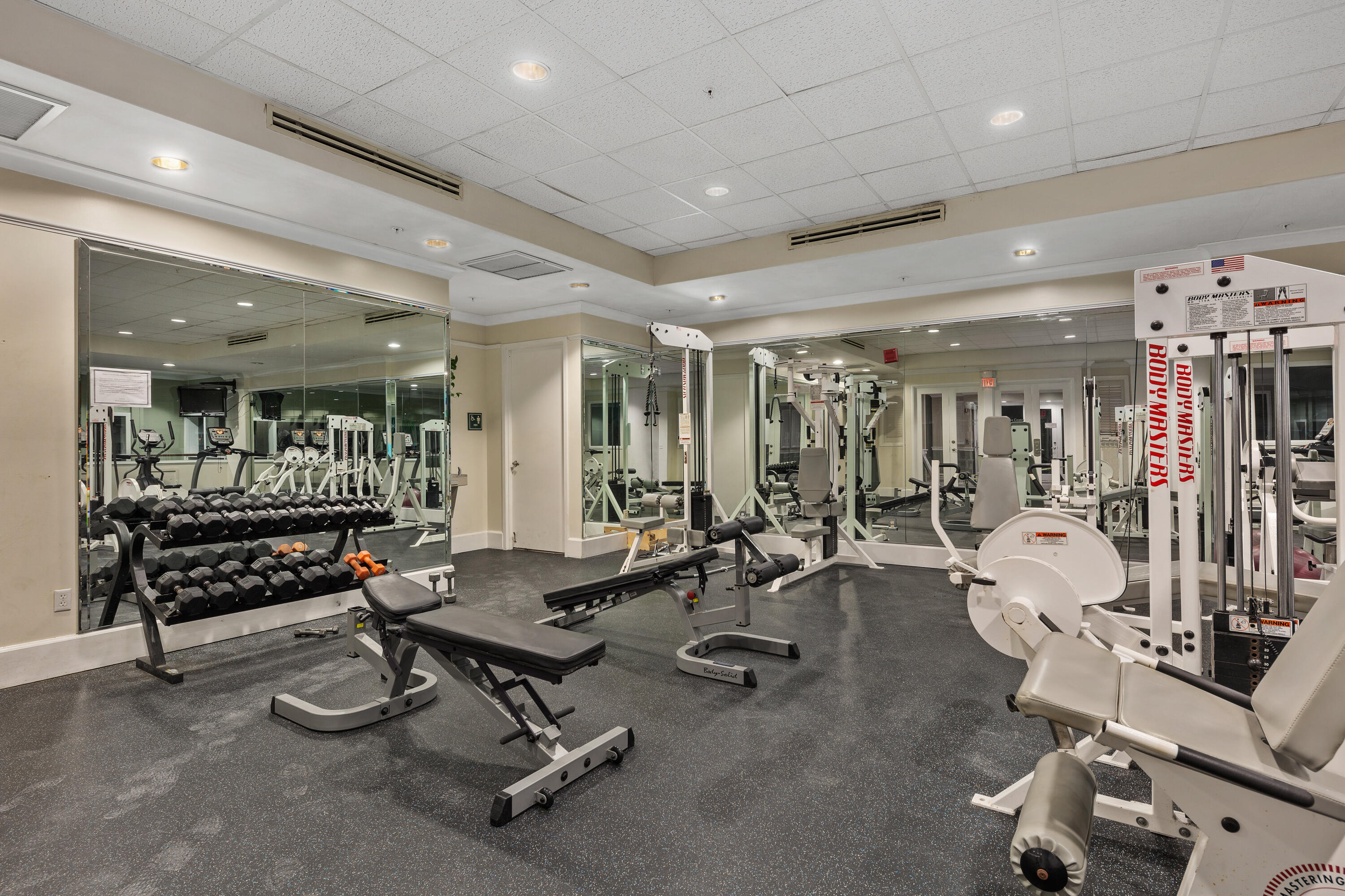 Summerchase Condo

Inn at Crystal Beach - Residential