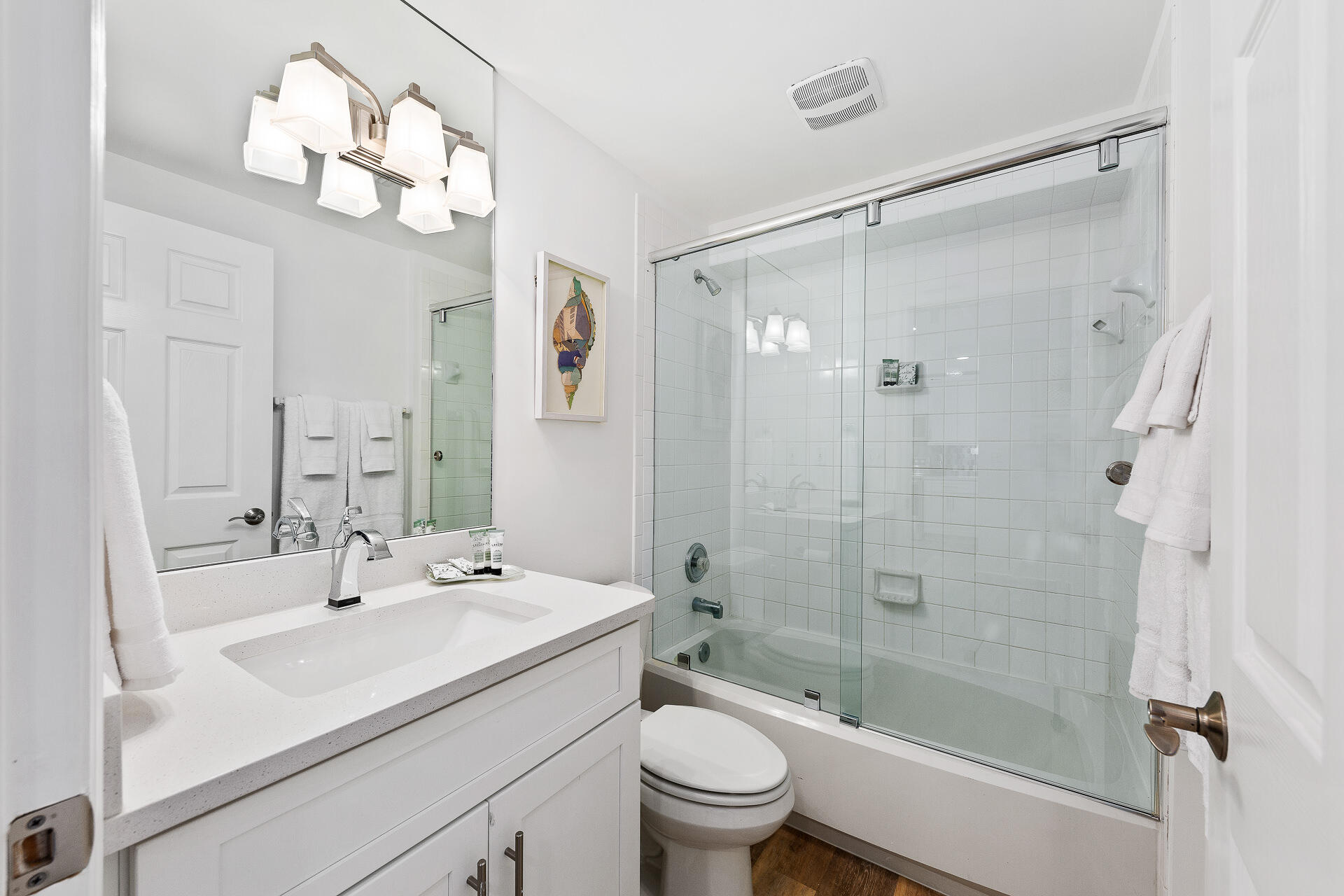 Summerchase Condo

Inn at Crystal Beach - Residential