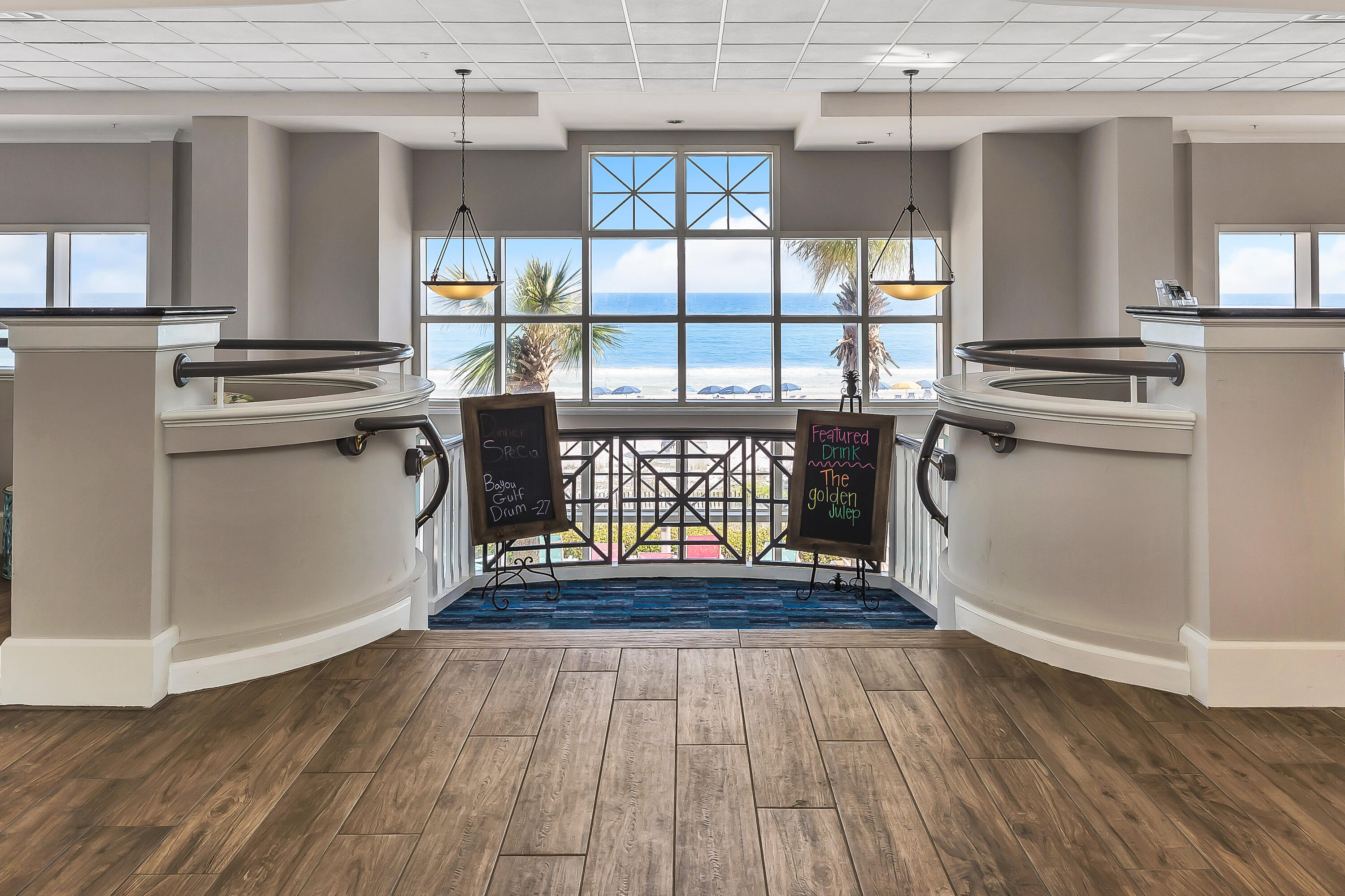Summerchase Condo

Inn at Crystal Beach - Residential