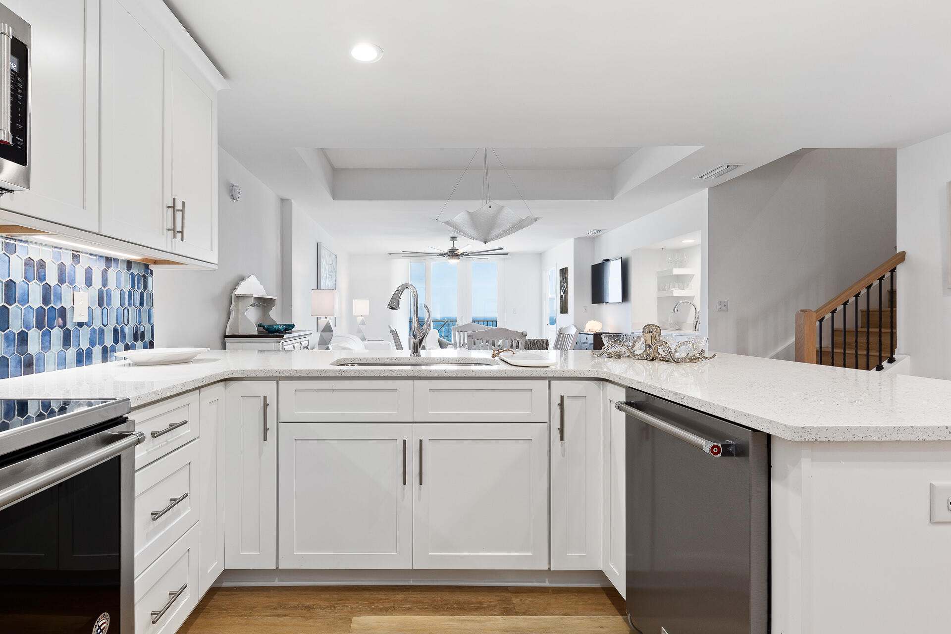 Summerchase Condo

Inn at Crystal Beach - Residential