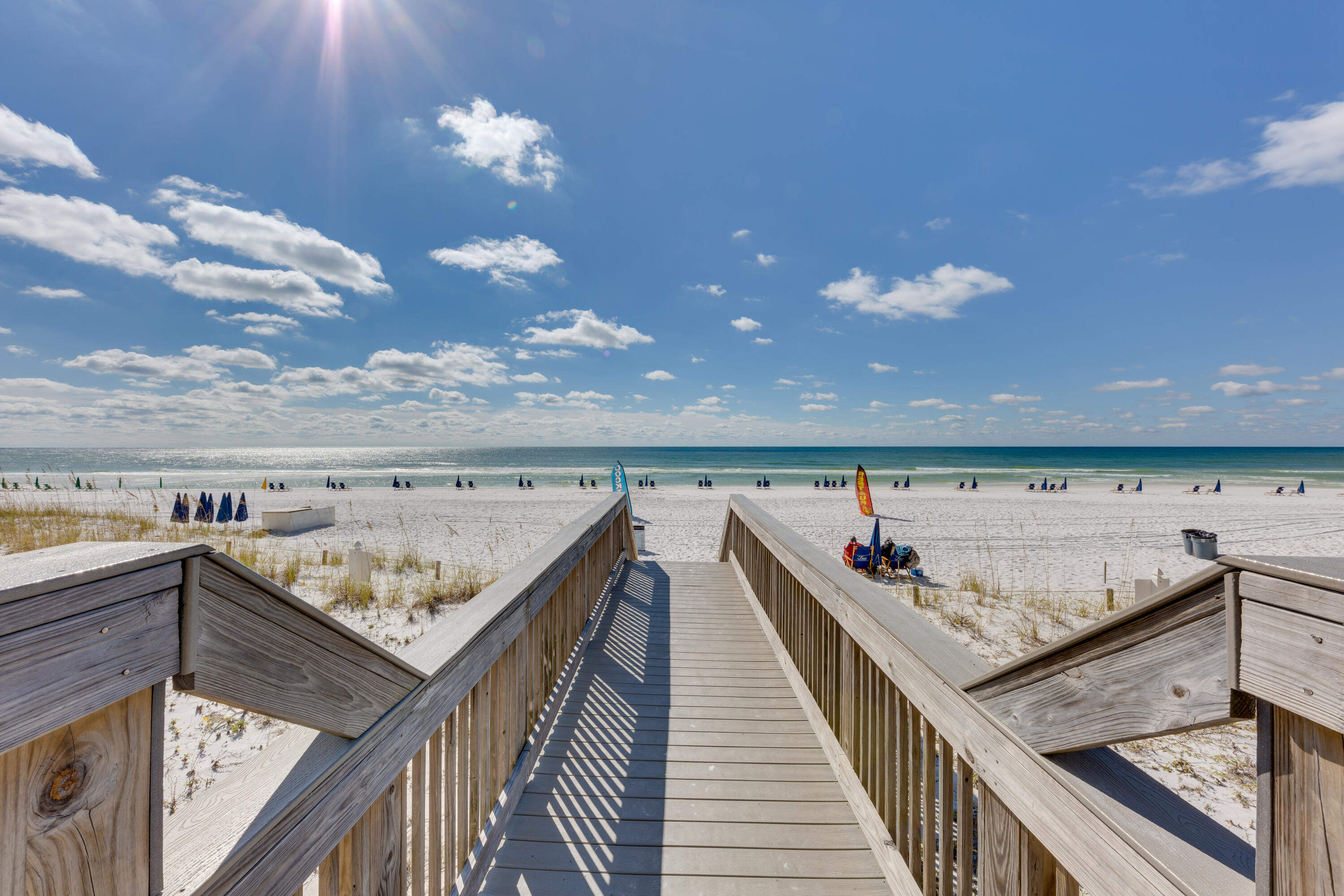 Summerchase Condo

Inn at Crystal Beach - Residential