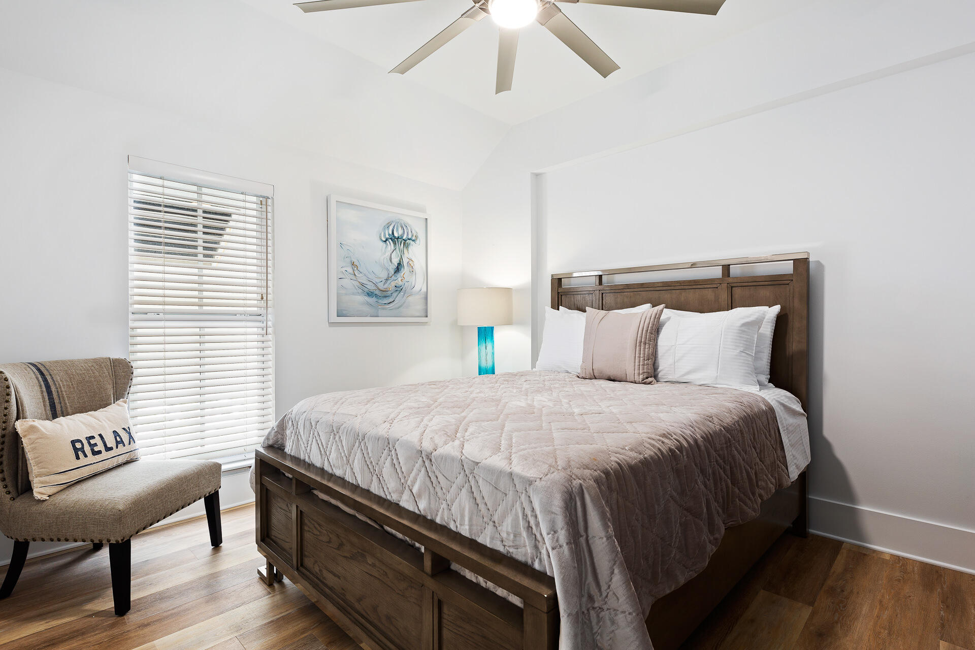 Summerchase Condo

Inn at Crystal Beach - Residential