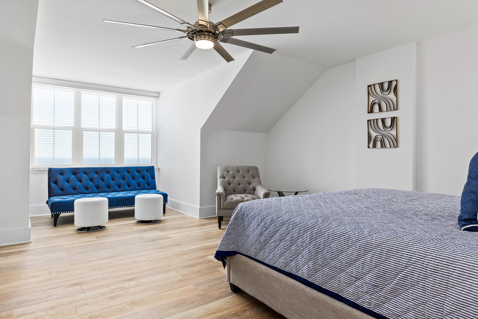 Summerchase Condo

Inn at Crystal Beach - Residential