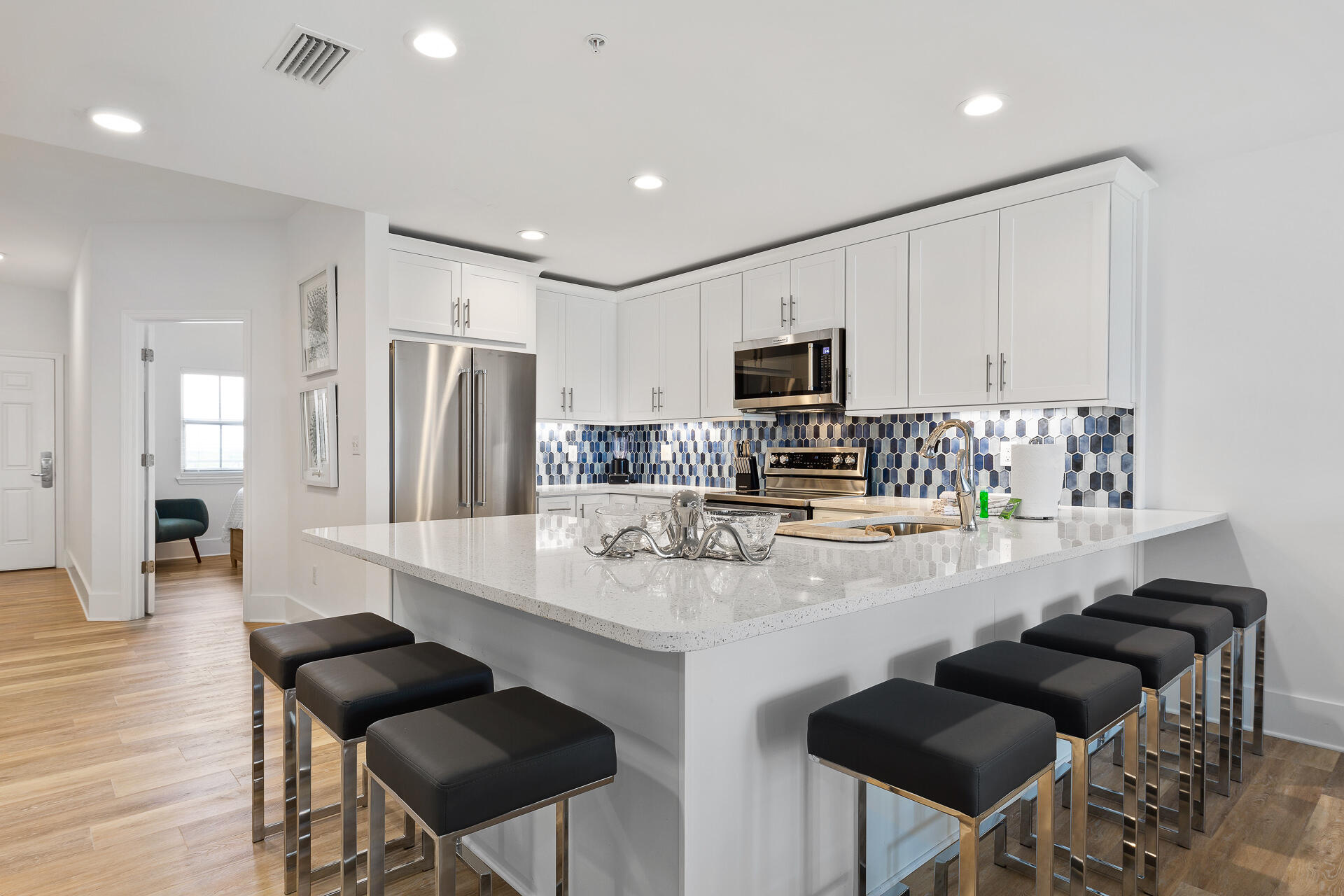Summerchase Condo

Inn at Crystal Beach - Residential