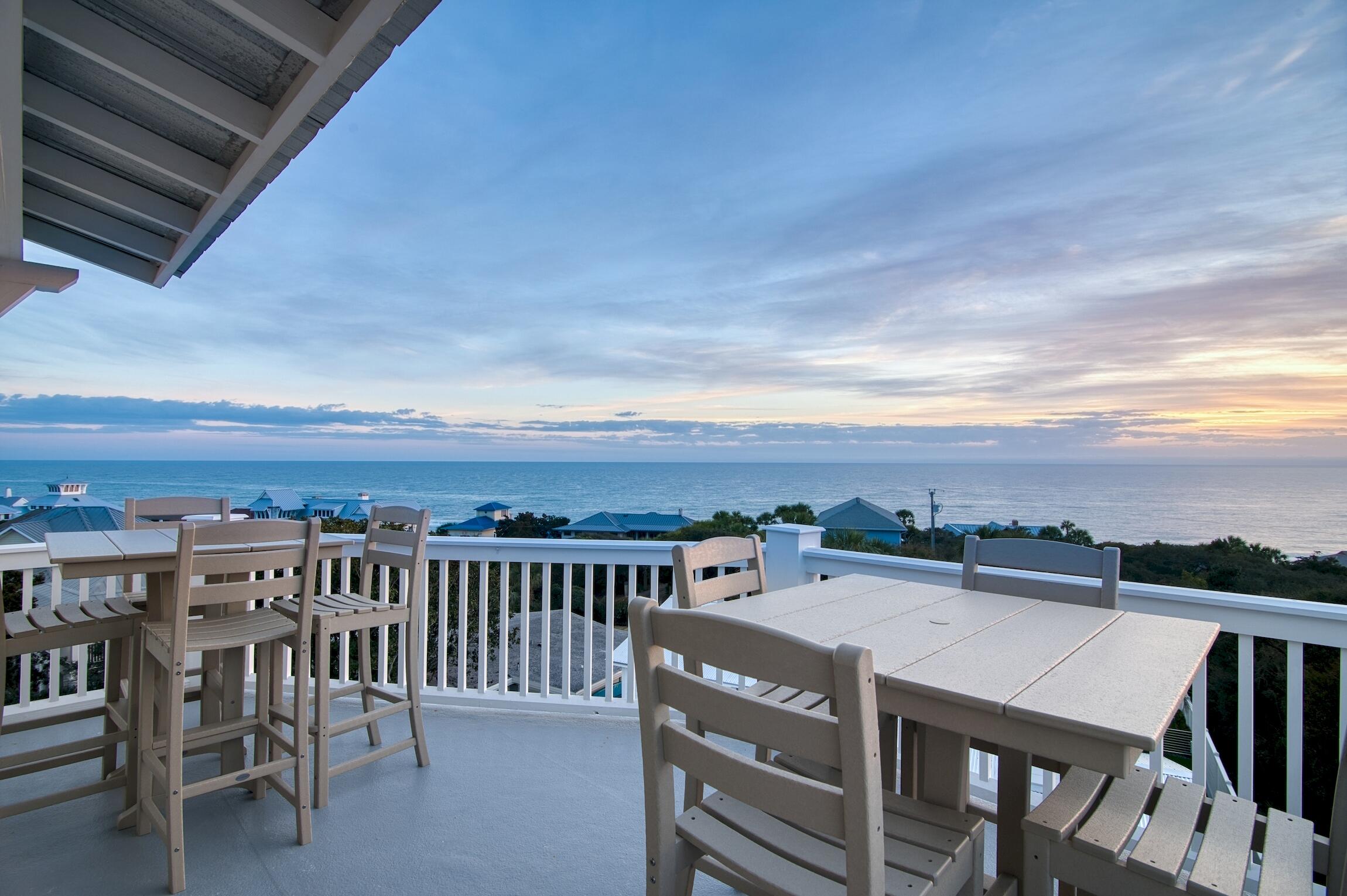 BEACH HIGHLAND - Residential