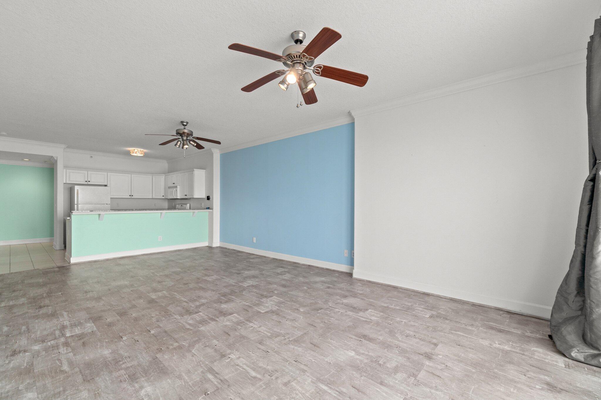 EMERALD ISLE - Residential