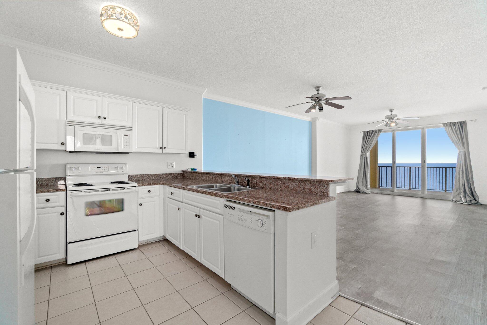 EMERALD ISLE - Residential