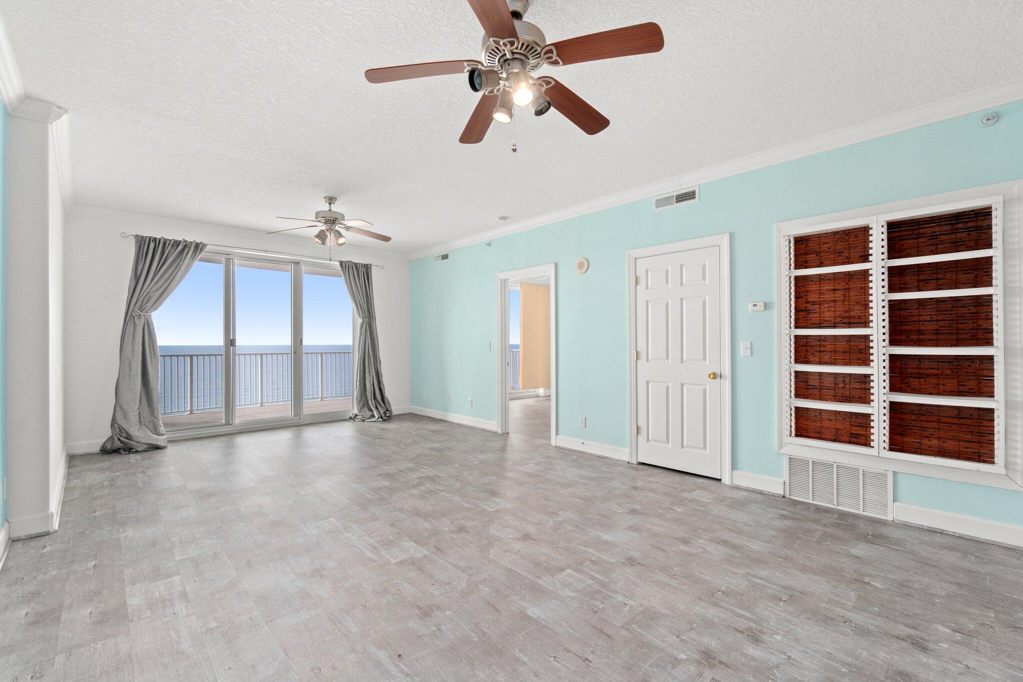 EMERALD ISLE - Residential