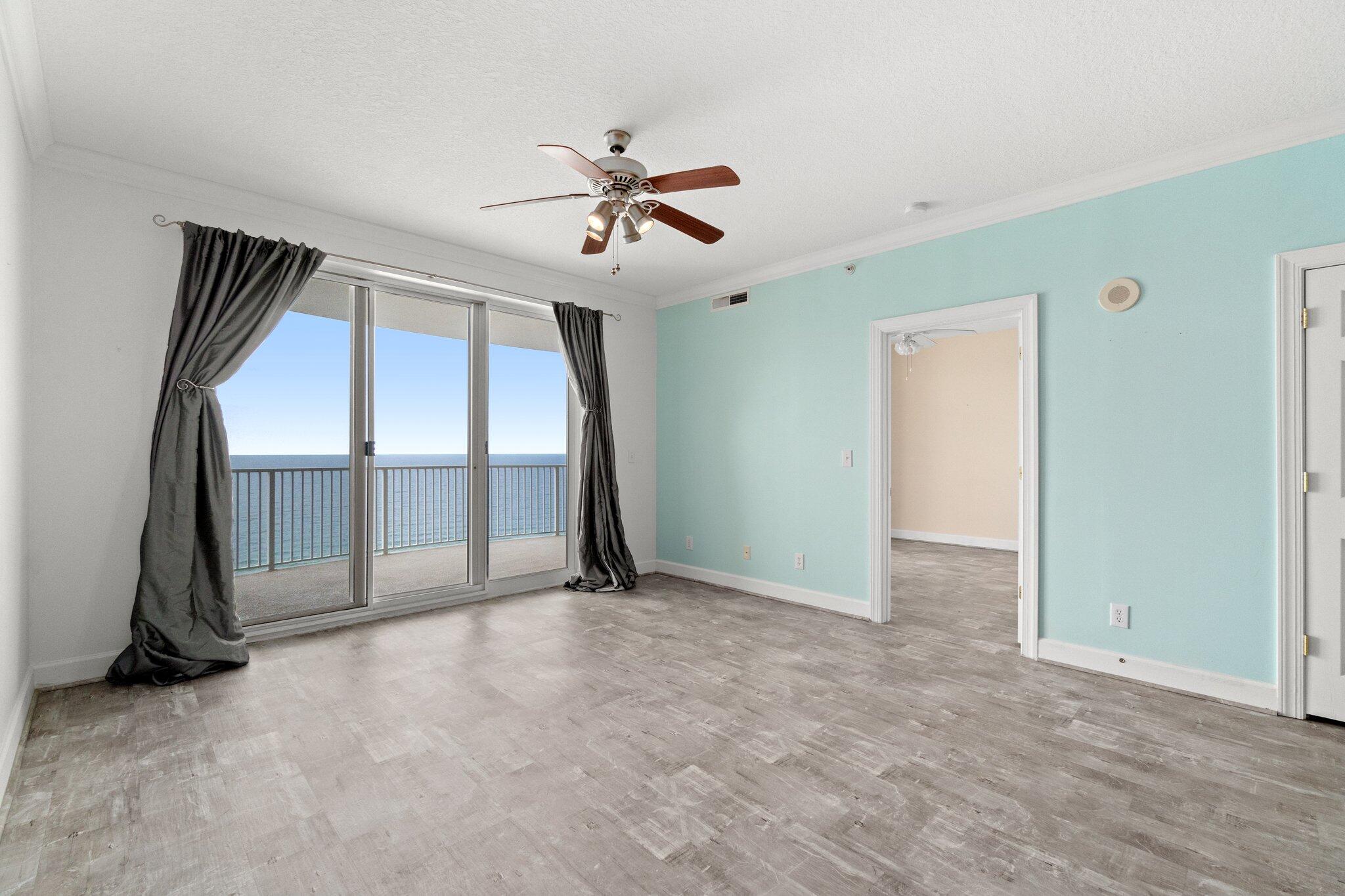 EMERALD ISLE - Residential