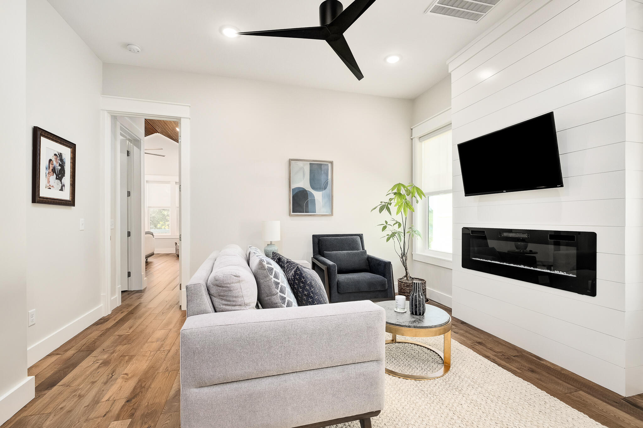 Dulce Lane - Residential