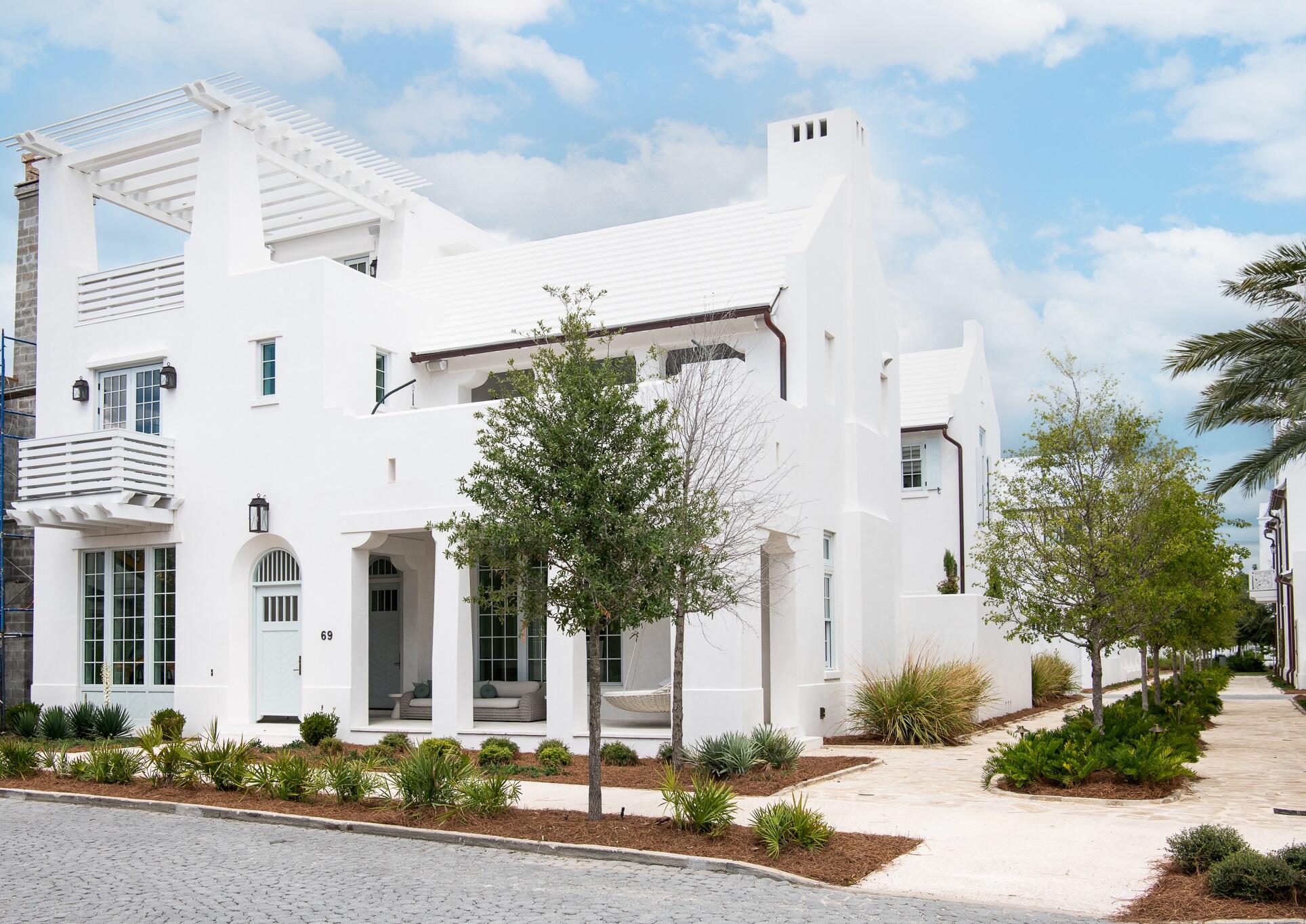 ALYS BEACH - Residential