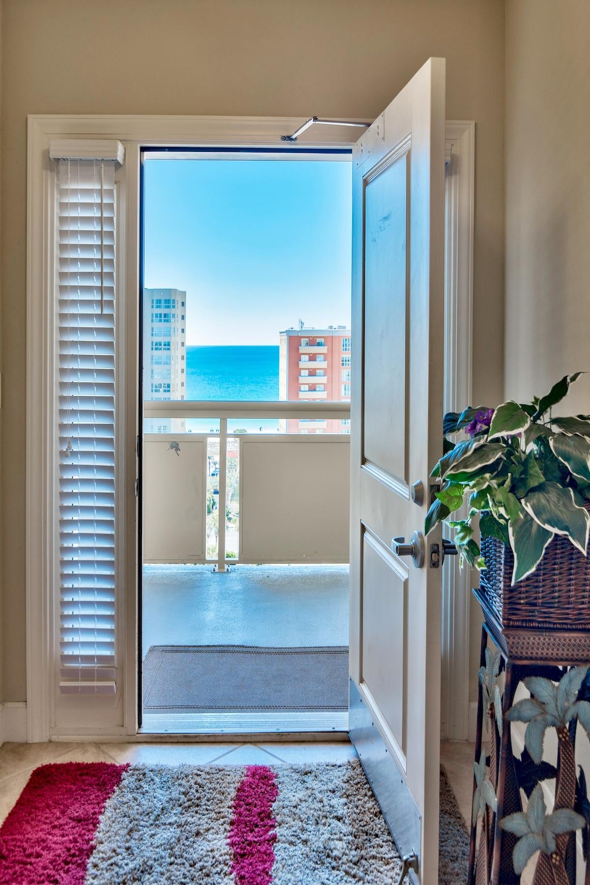 HARBOR LANDING - Residential