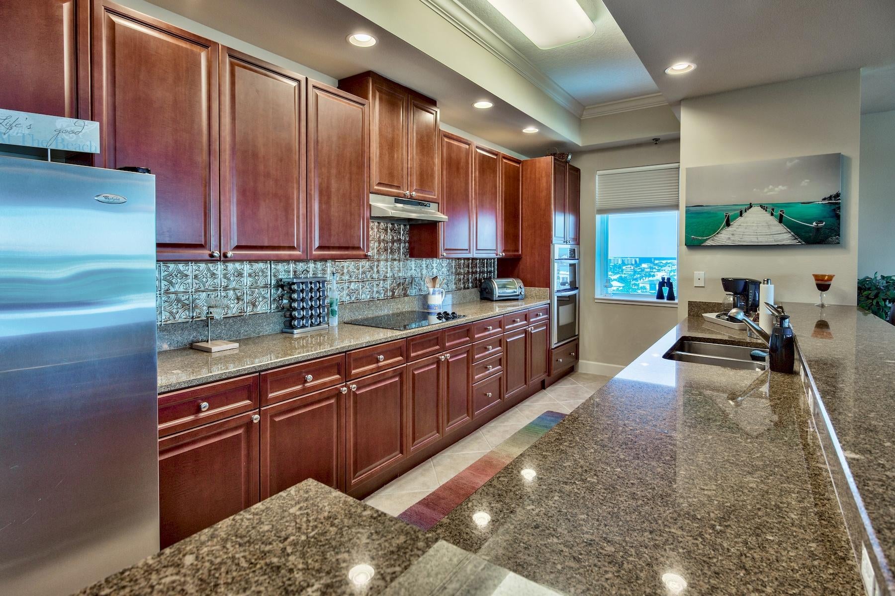 HARBOR LANDING - Residential