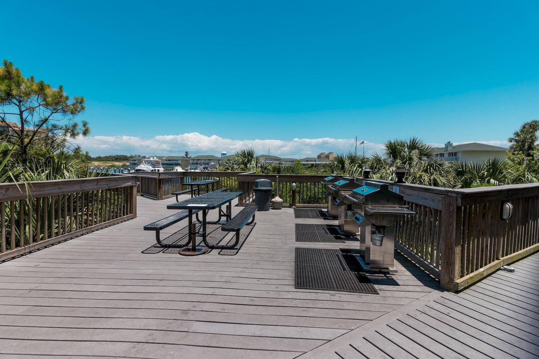HARBOR LANDING - Residential