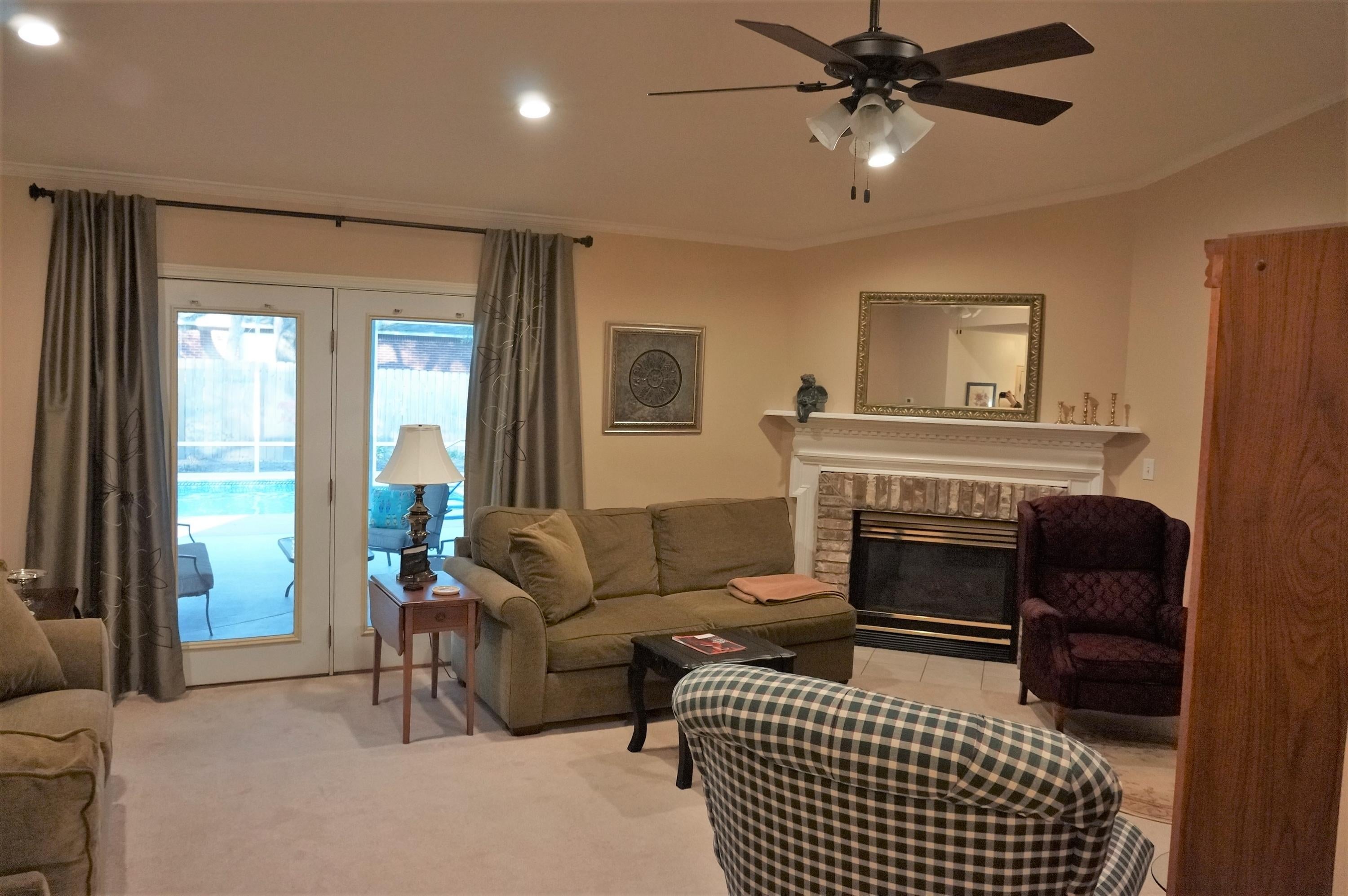 ROYAL OAKS S/D - Residential