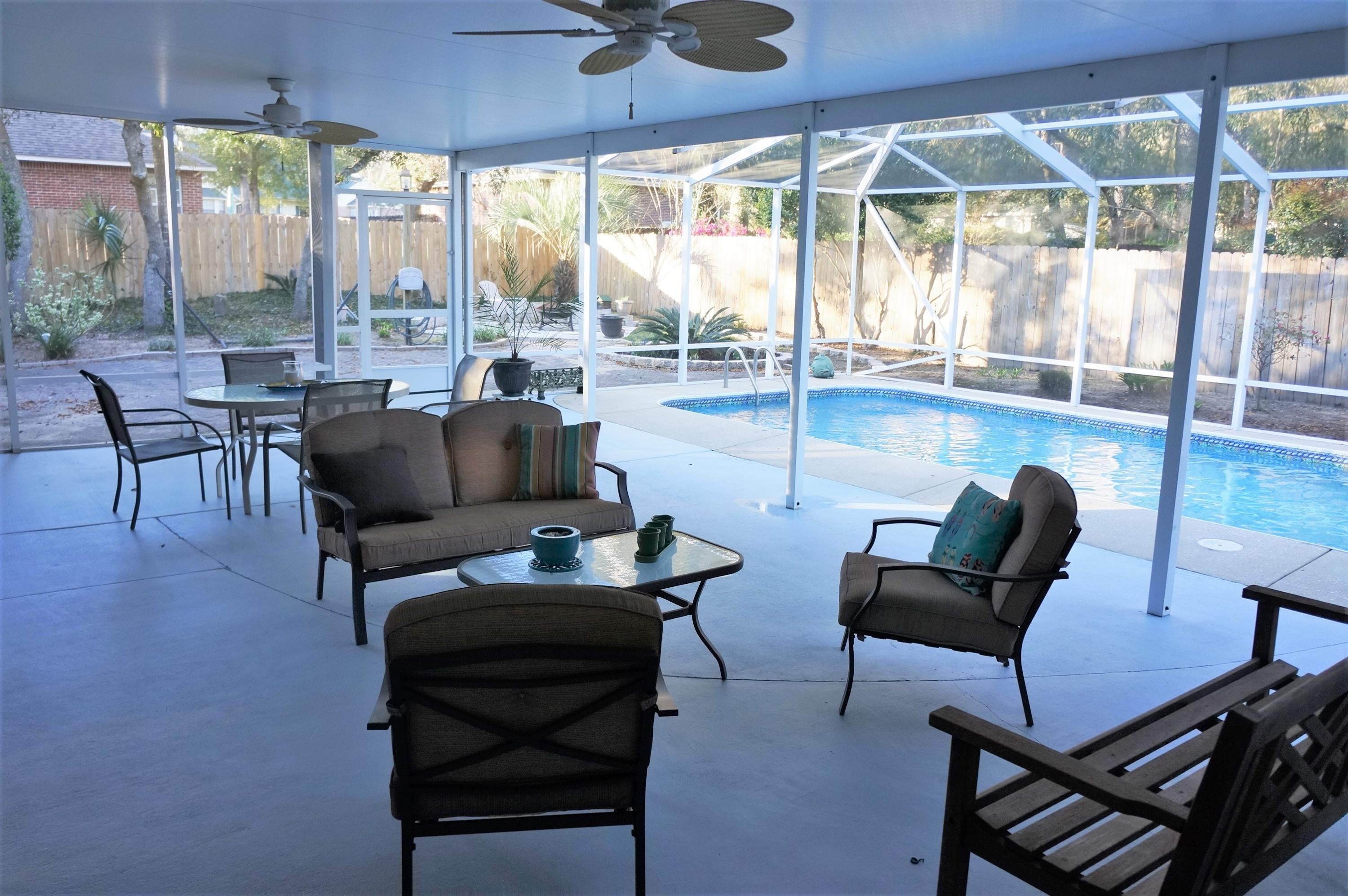 ROYAL OAKS S/D - Residential