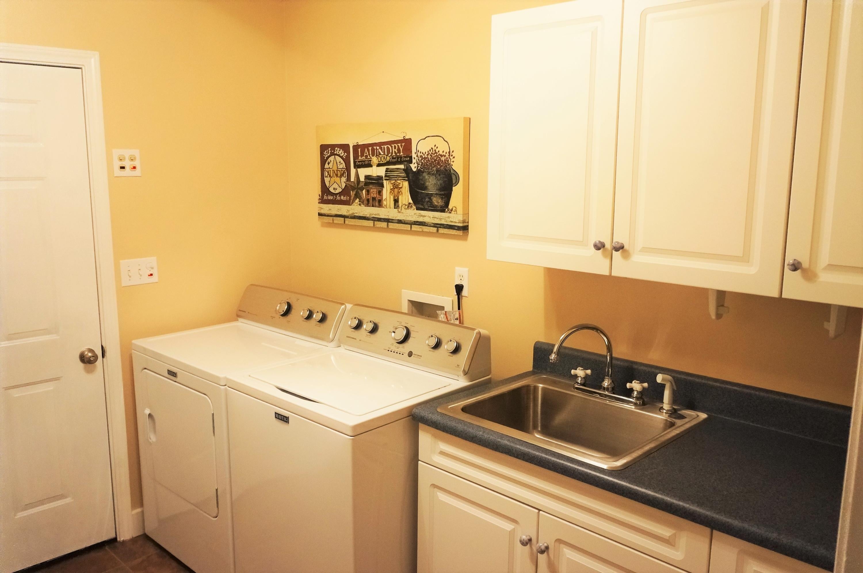 ROYAL OAKS S/D - Residential