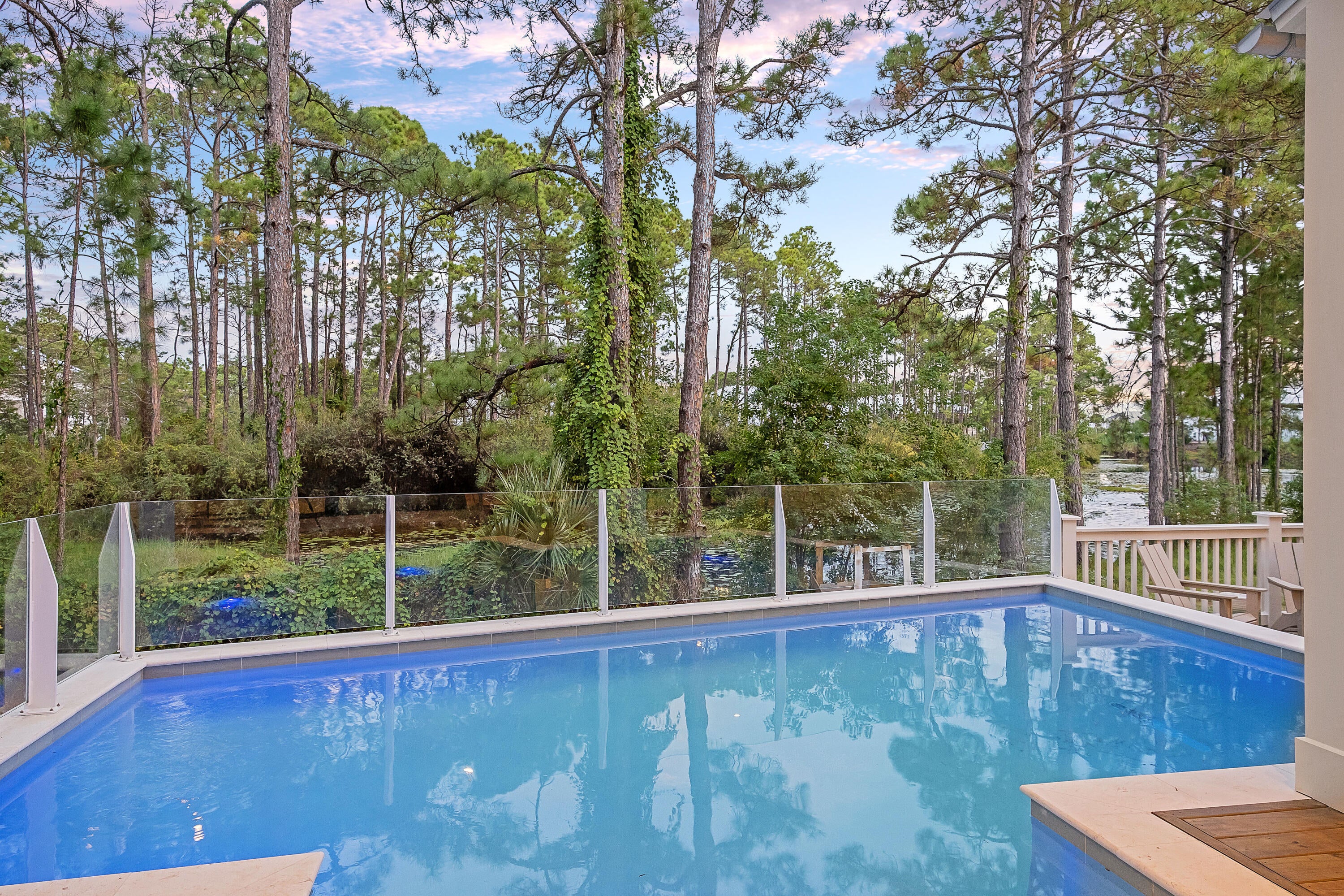 EASTERN LAKE EST - Residential
