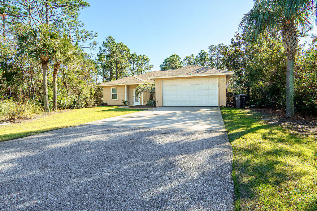 BAYOU PINES UNREC 1ST ADDN - Residential