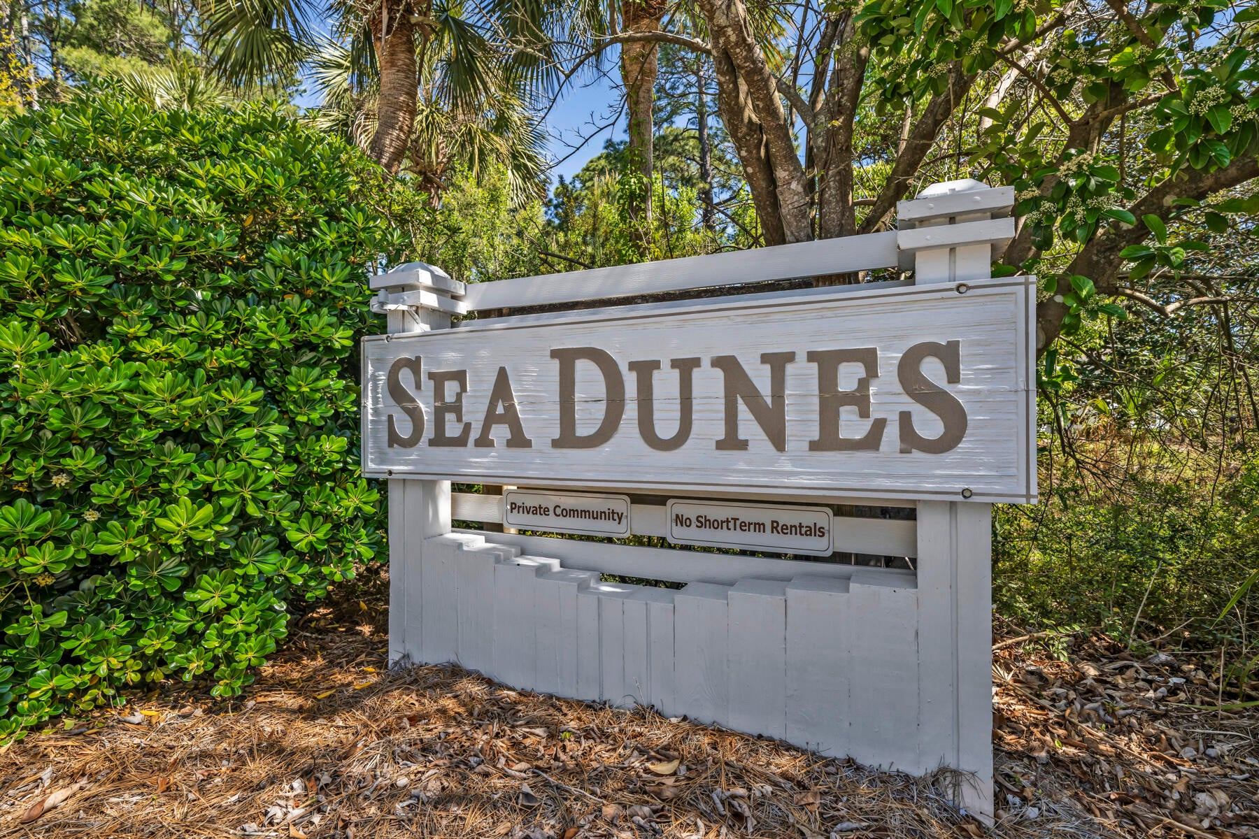 SEA DUNES - Residential