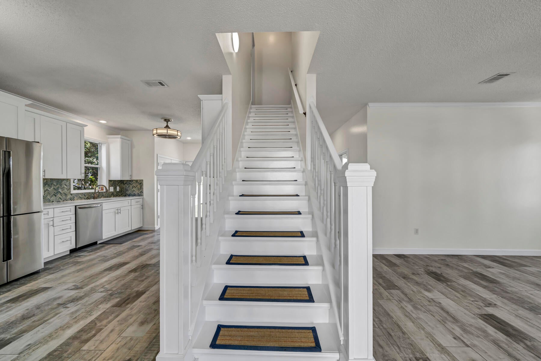 SEA DUNES - Residential