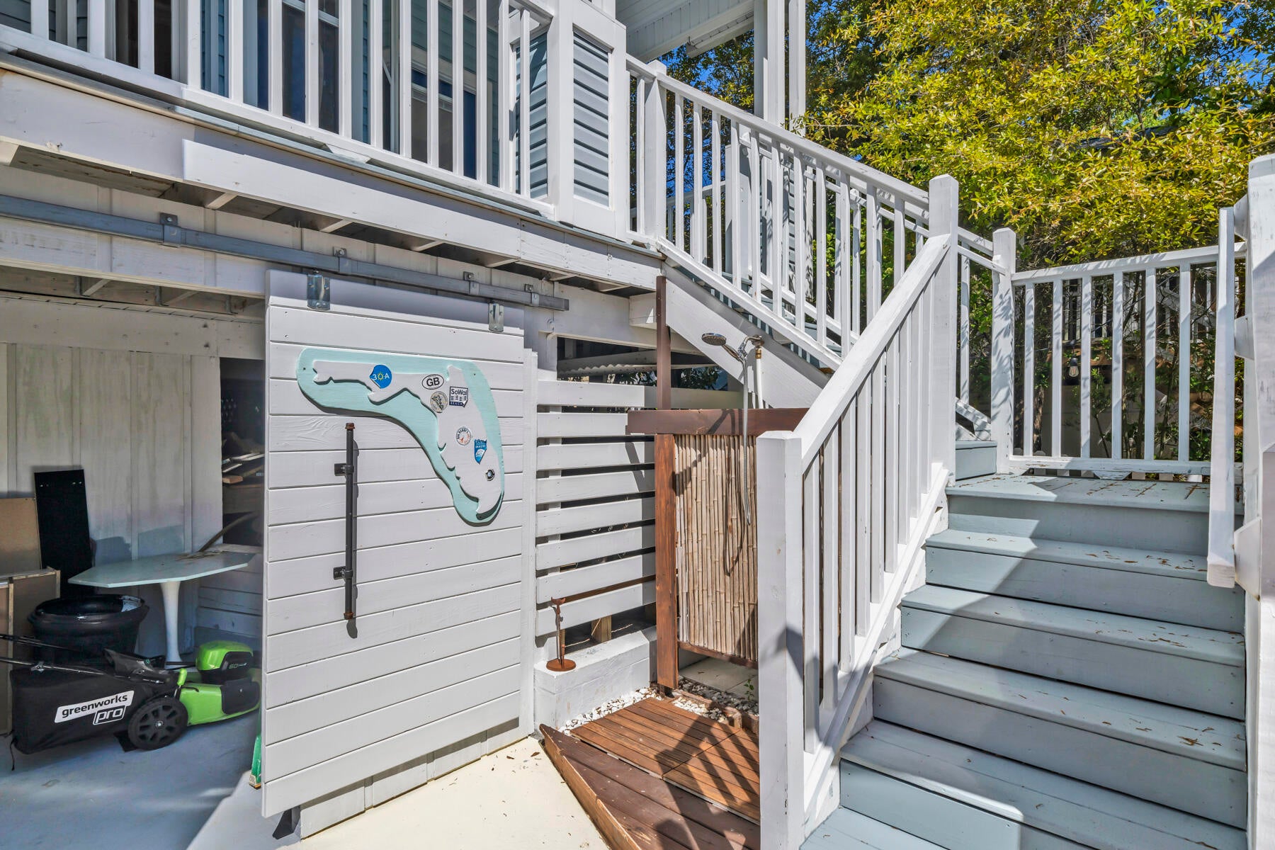 SEA DUNES - Residential