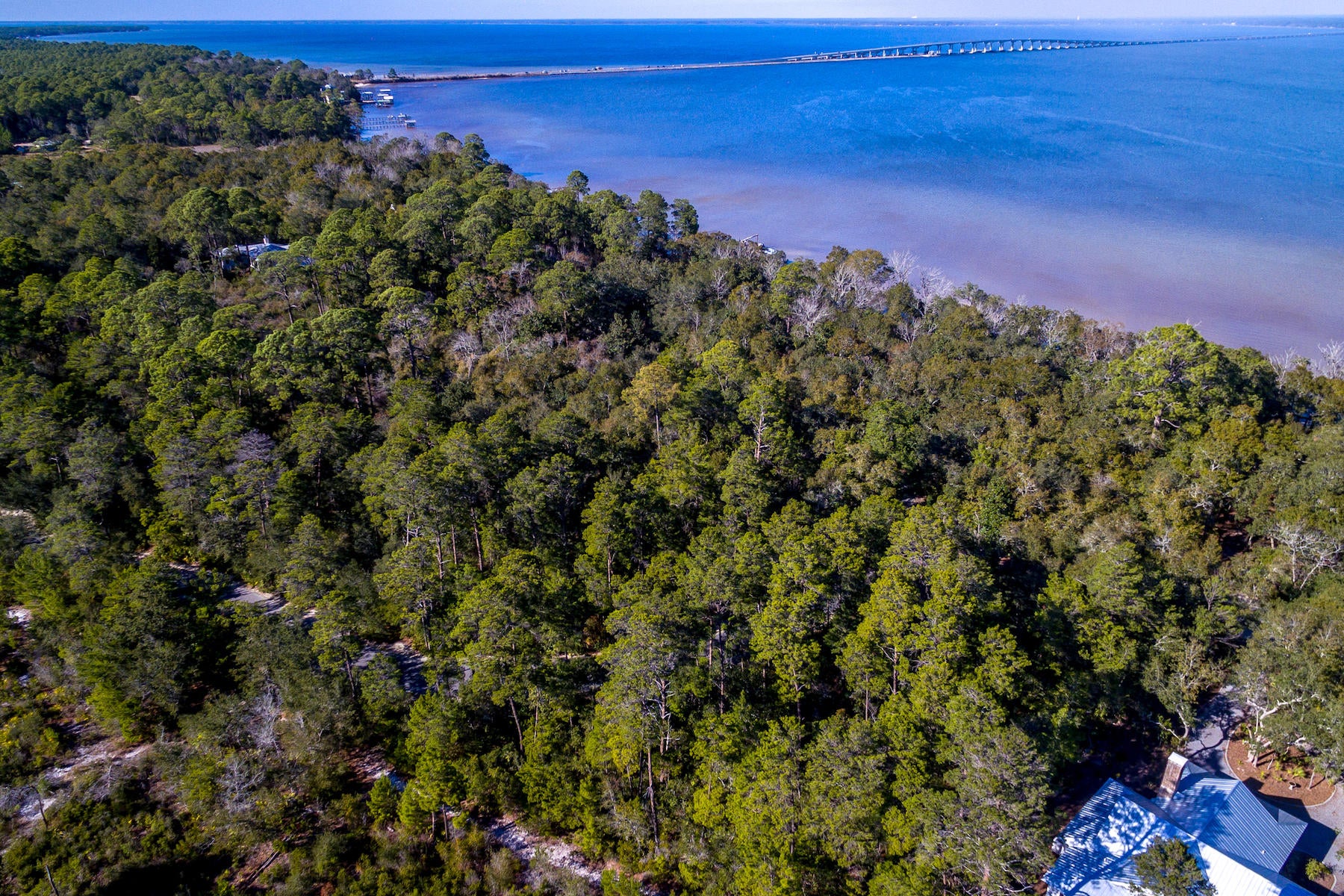 ESTUARY S/D - Land