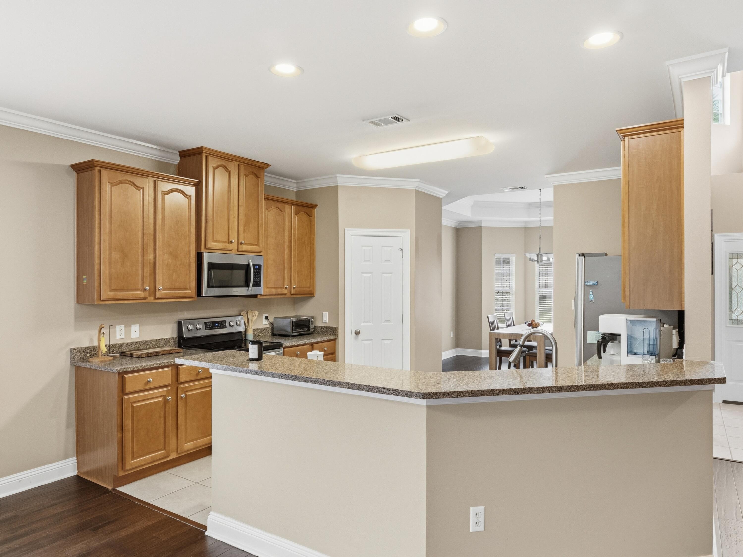 MEDITERRANEAN VILLAGE AT BLUEWATER BAY - Residential