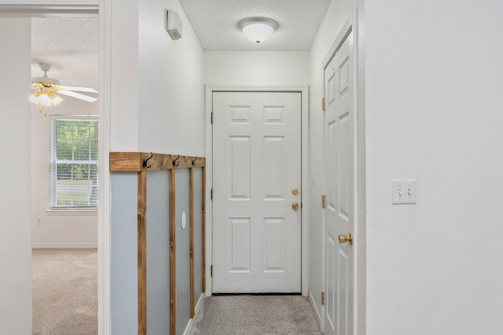 OAKDALE MINI FARMS - Residential Lease
