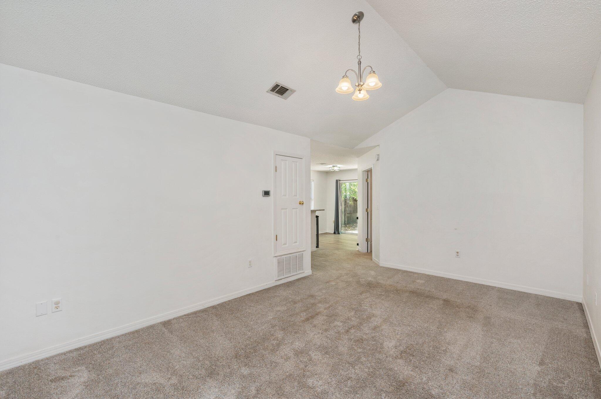 OAKDALE MINI FARMS - Residential Lease