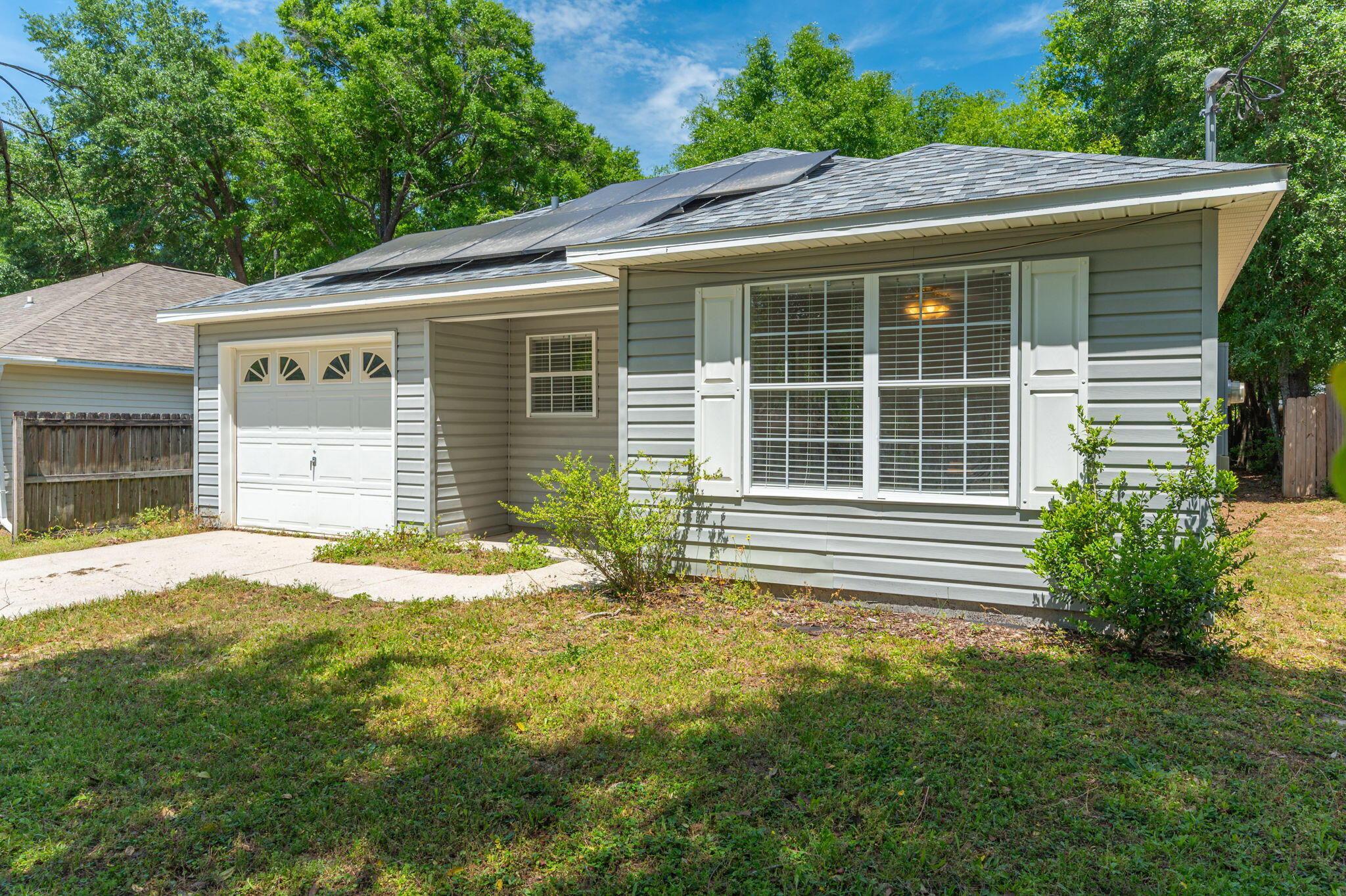 OAKDALE MINI FARMS - Residential Lease