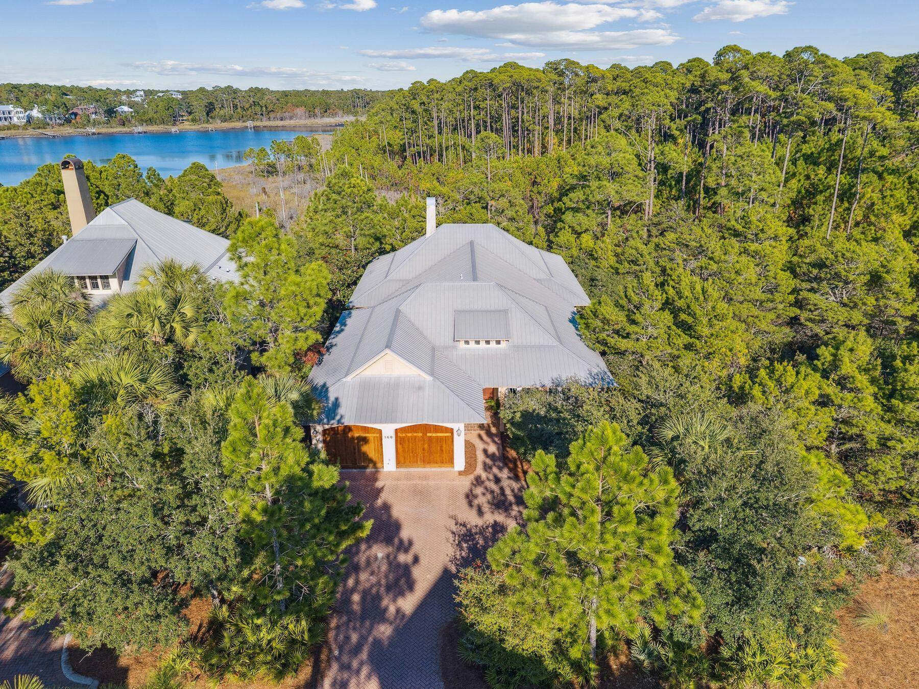 RETREAT THE - Residential
