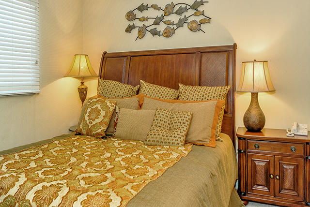 Sterling Breeze - Residential