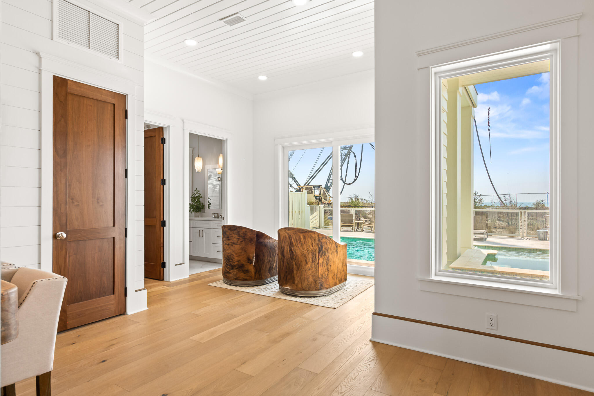 PALM COURT - Residential