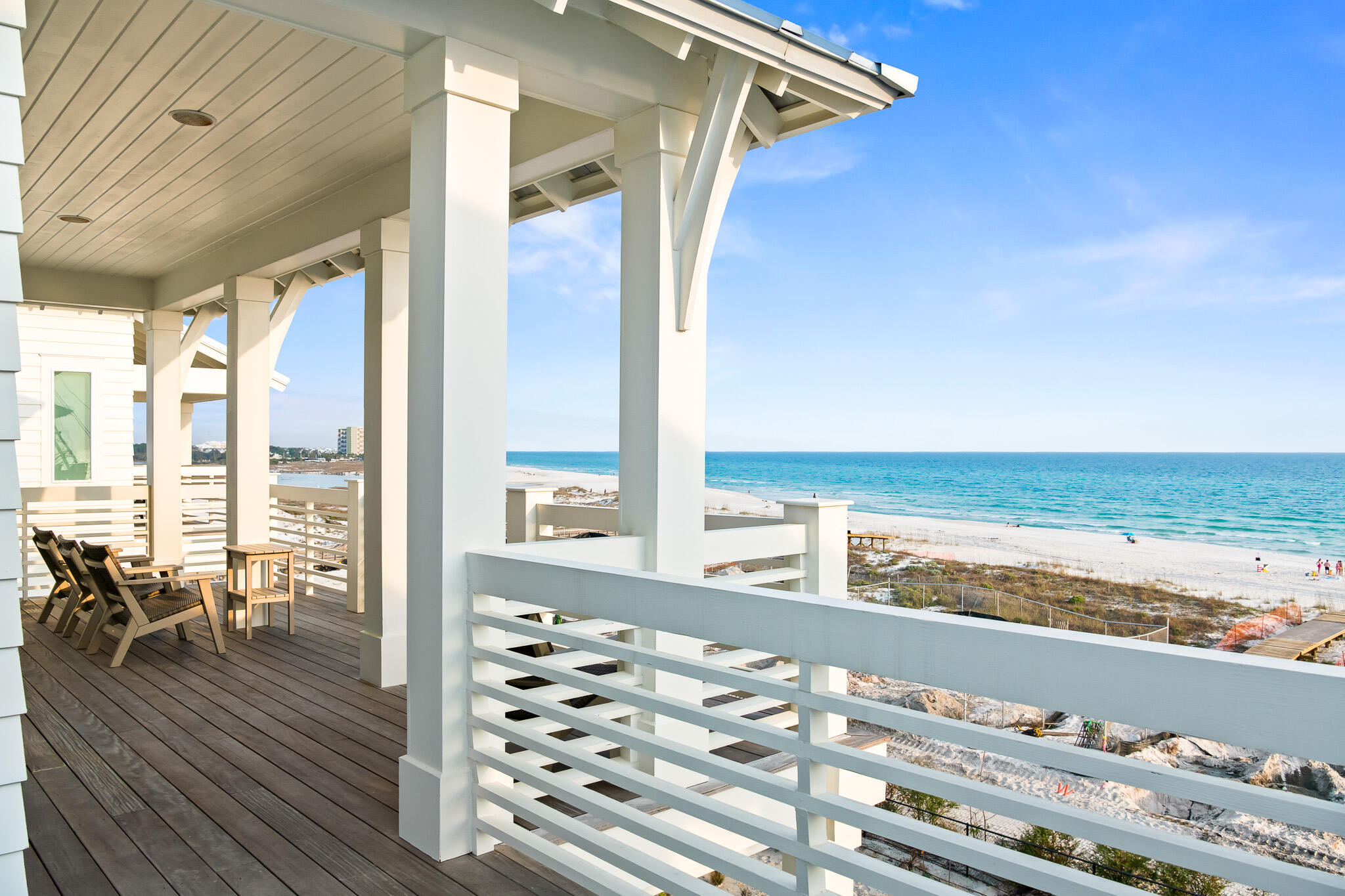 PALM COURT - Residential