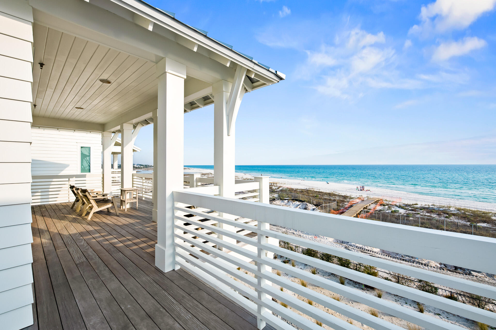 PALM COURT - Residential