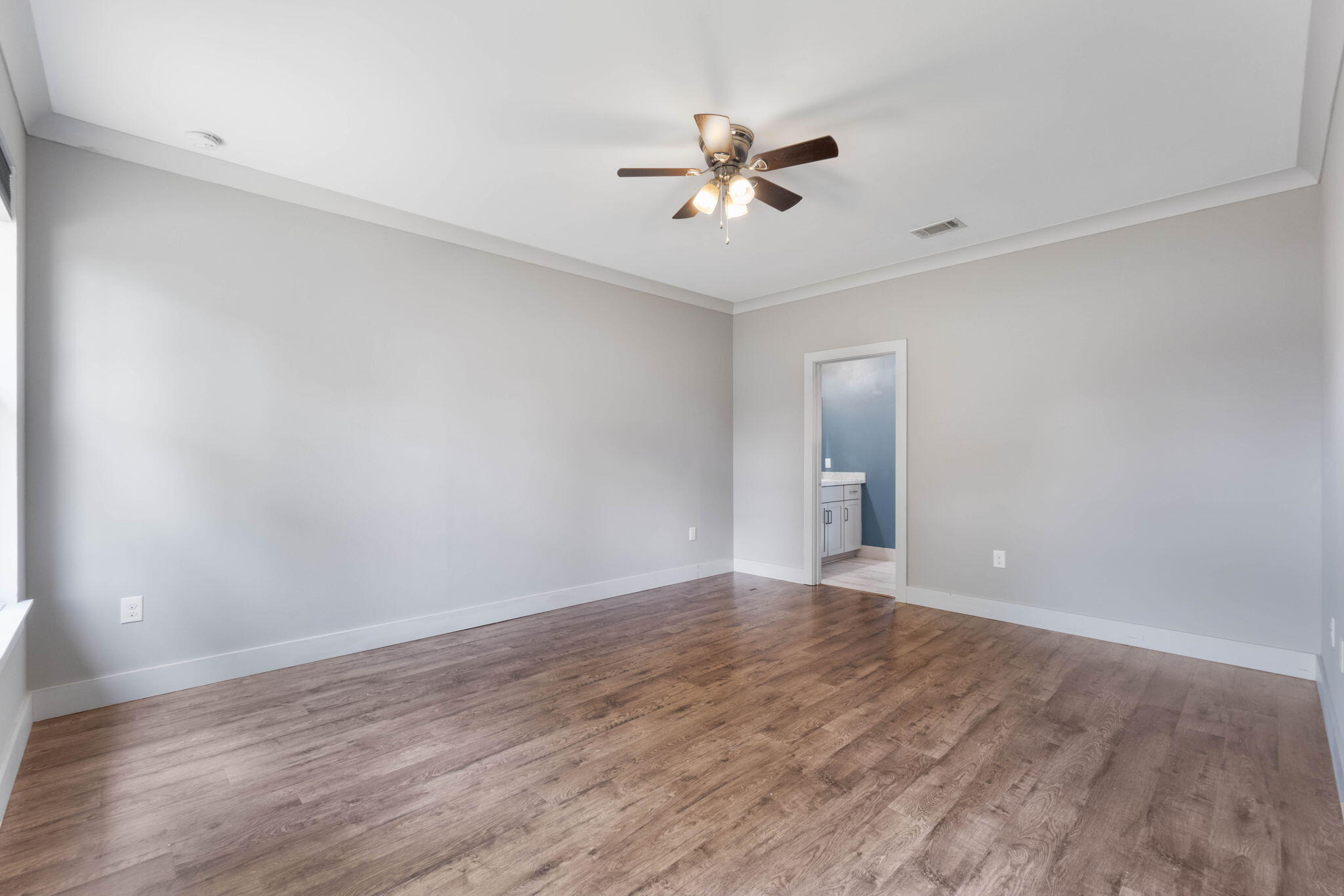 THE PINES - Residential
