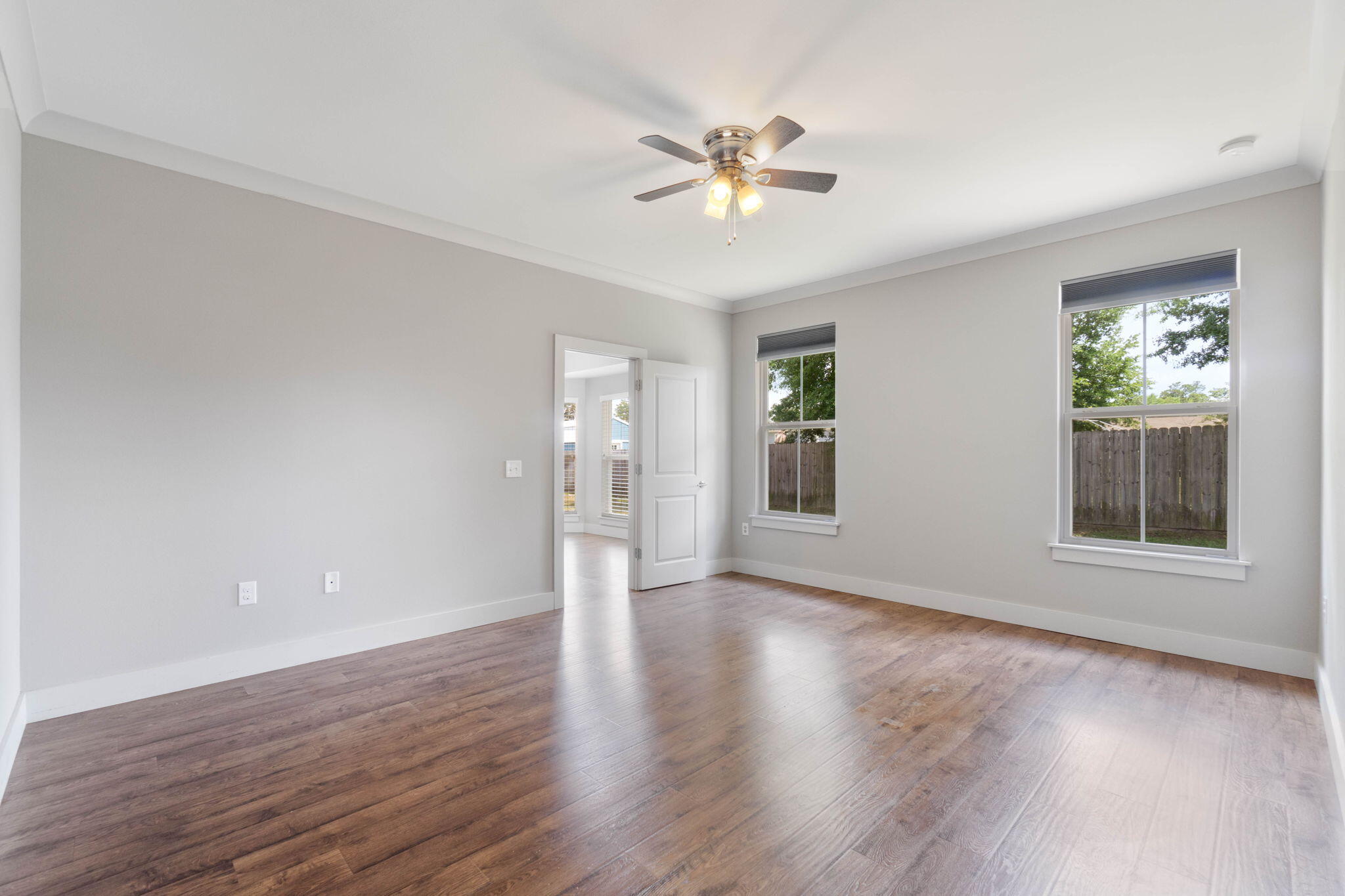 THE PINES - Residential