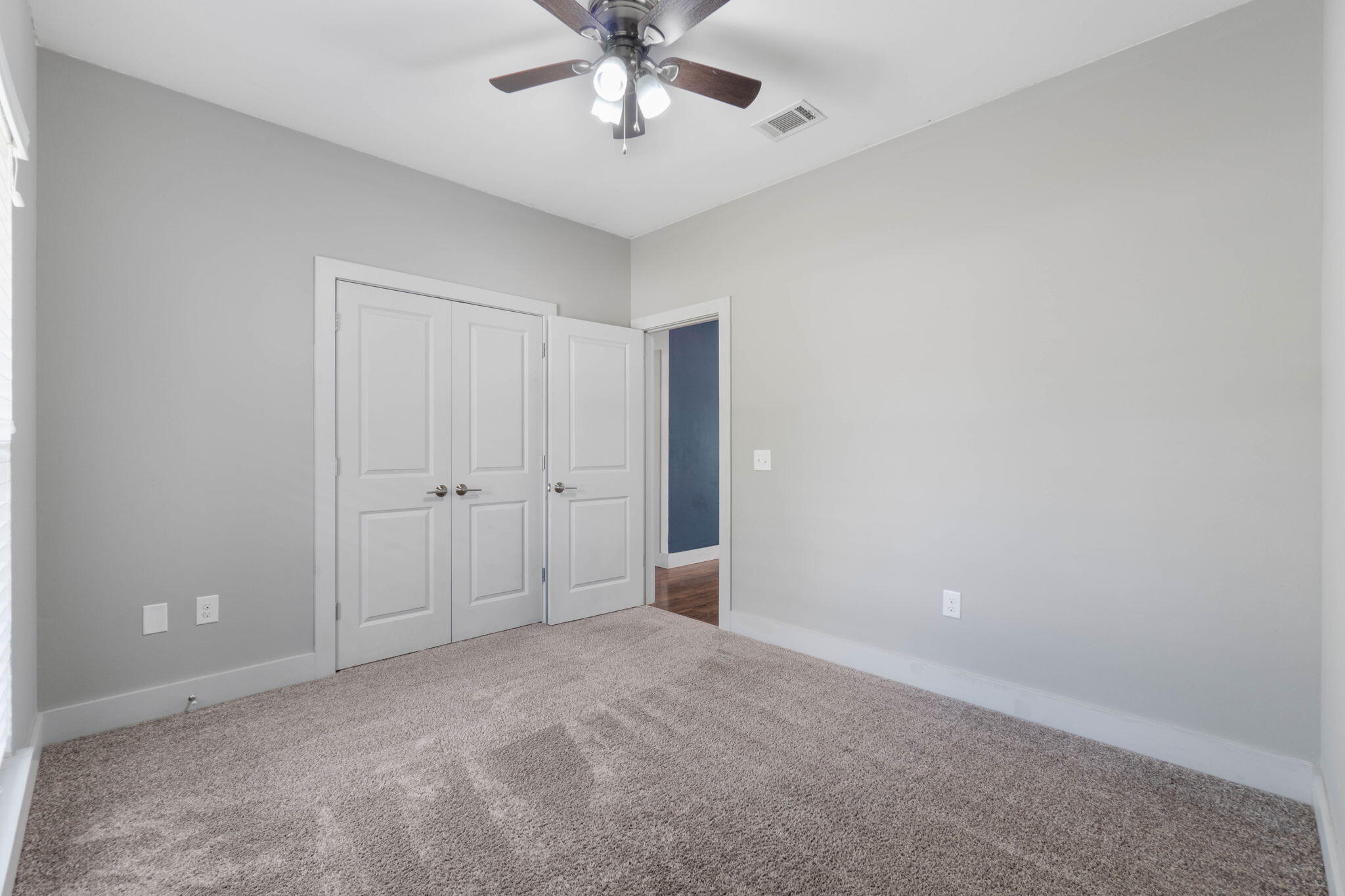 THE PINES - Residential