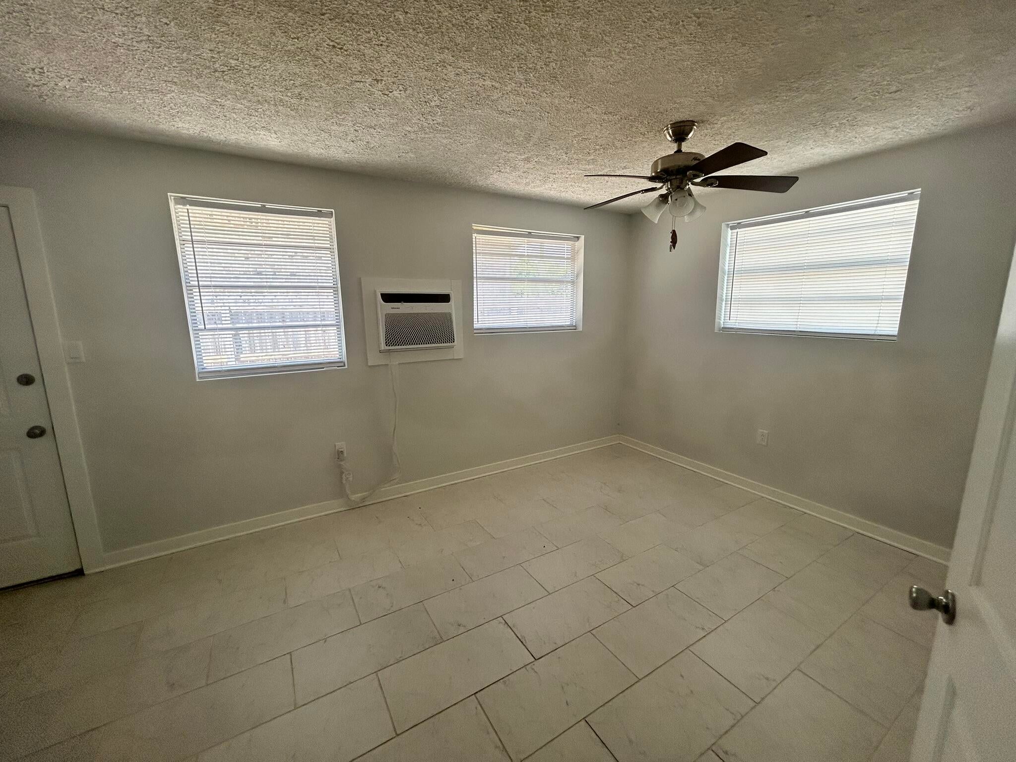 NICEVILLE EAST - Residential Lease