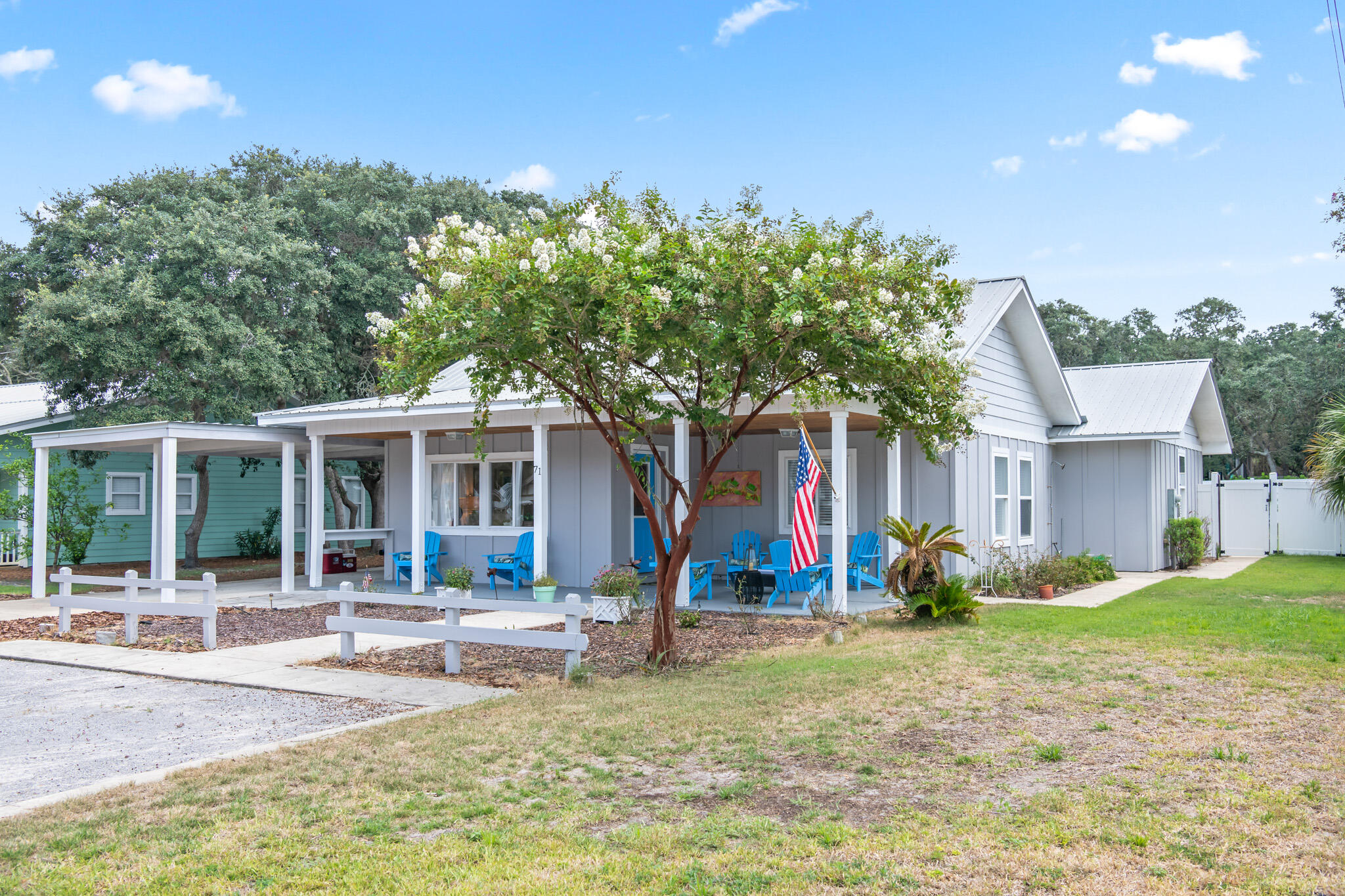 BLUE MOUNTAIN BEACH - Residential