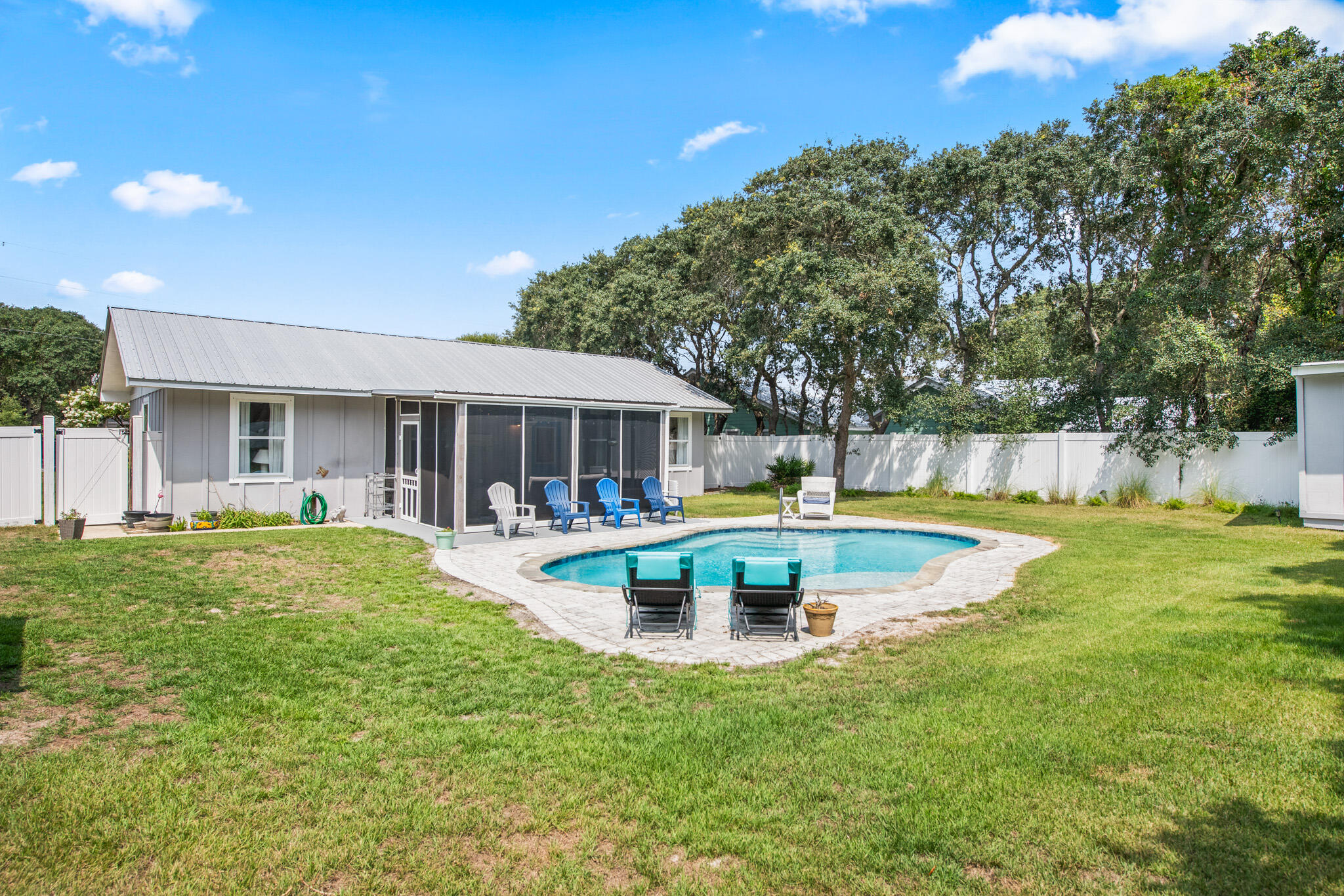 BLUE MOUNTAIN BEACH - Residential